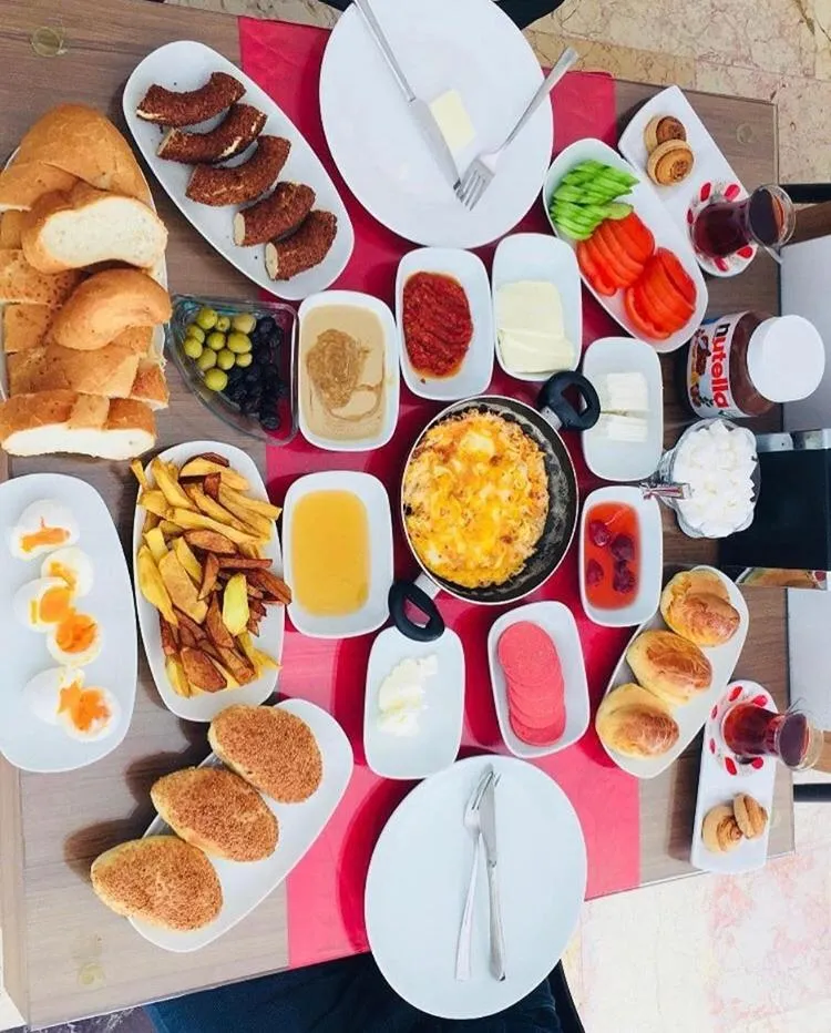 Castello Hotel & Aparts