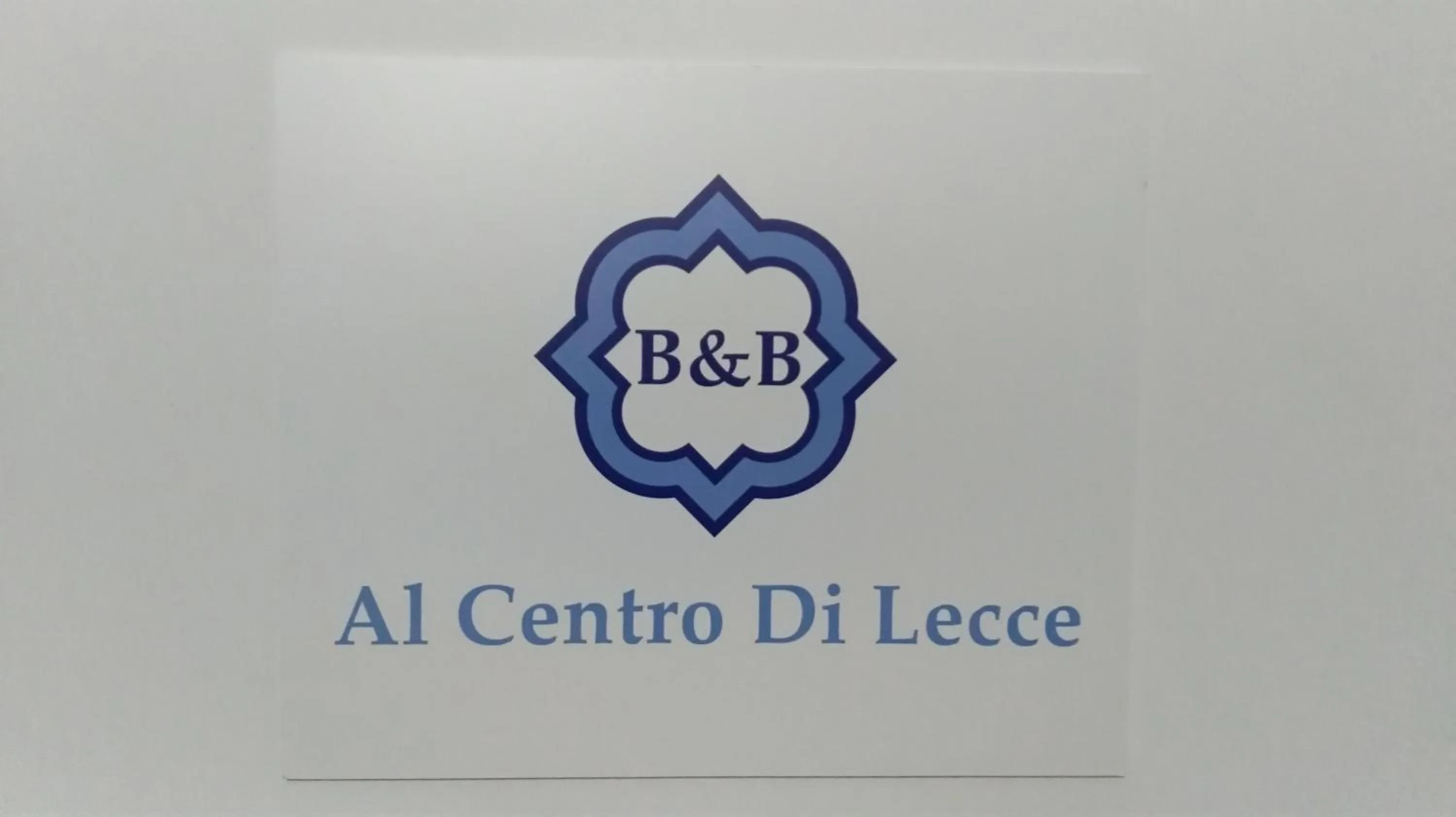 Property logo or sign in B&B Al centro di Lecce