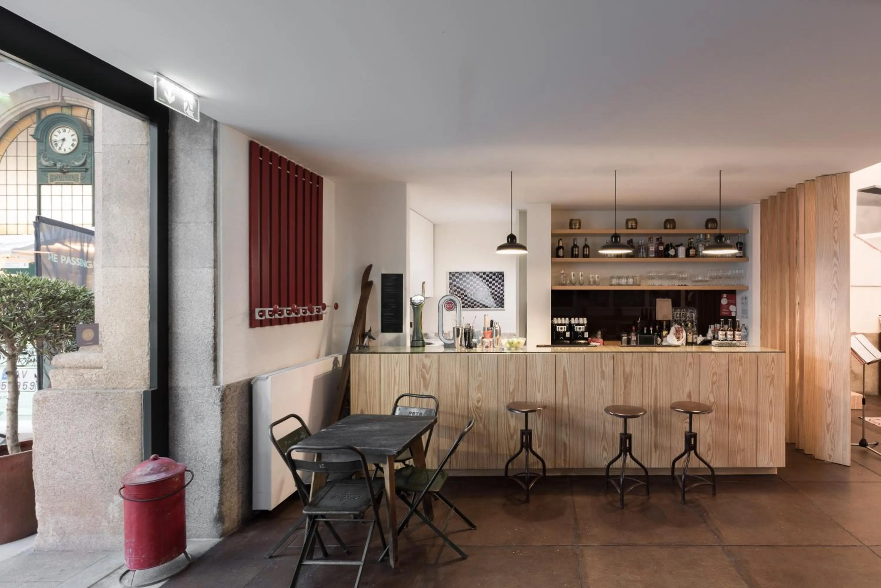 Lobby or reception in The Passenger Hostel