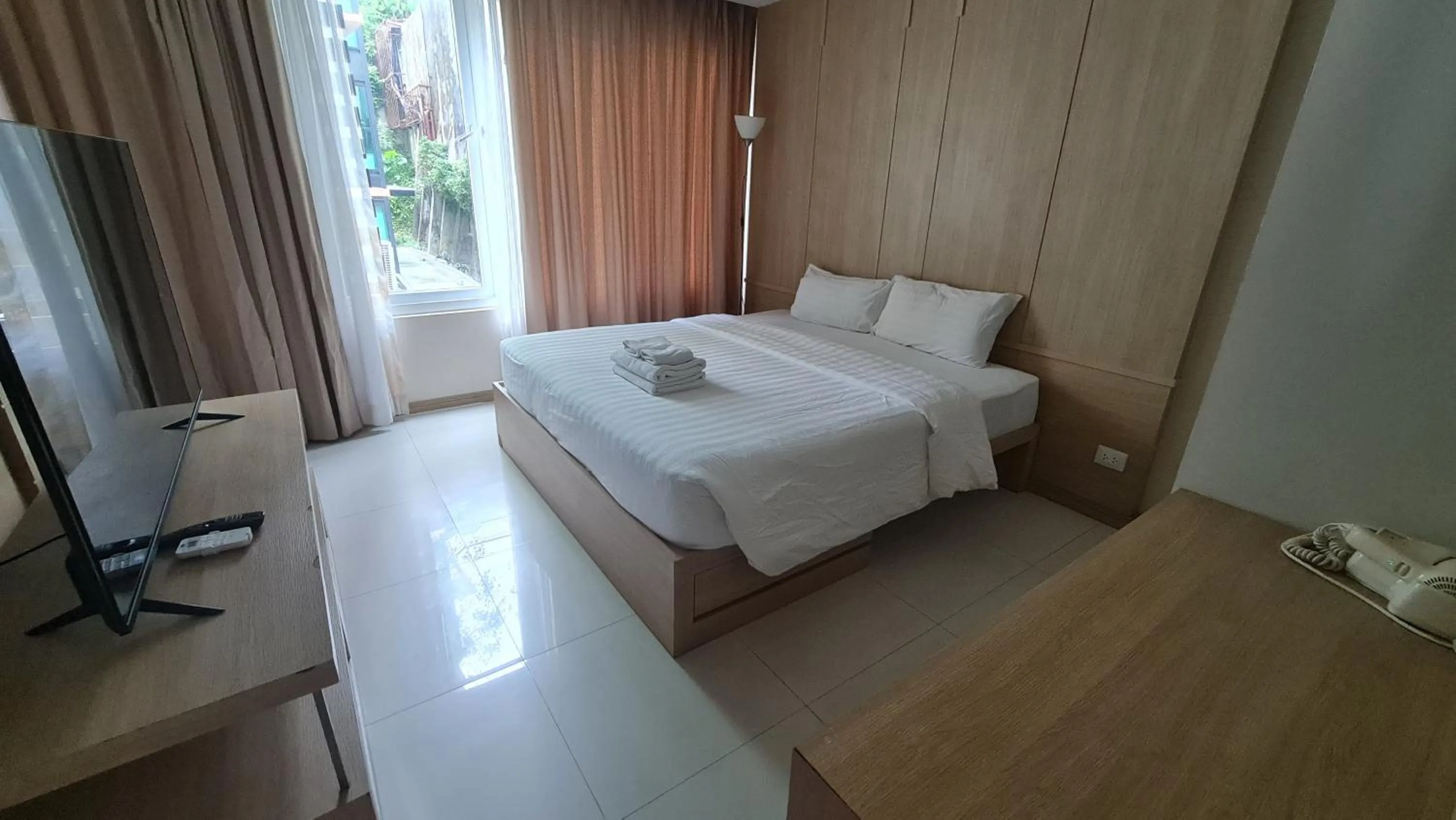 Bedroom in The Baycliff Residences