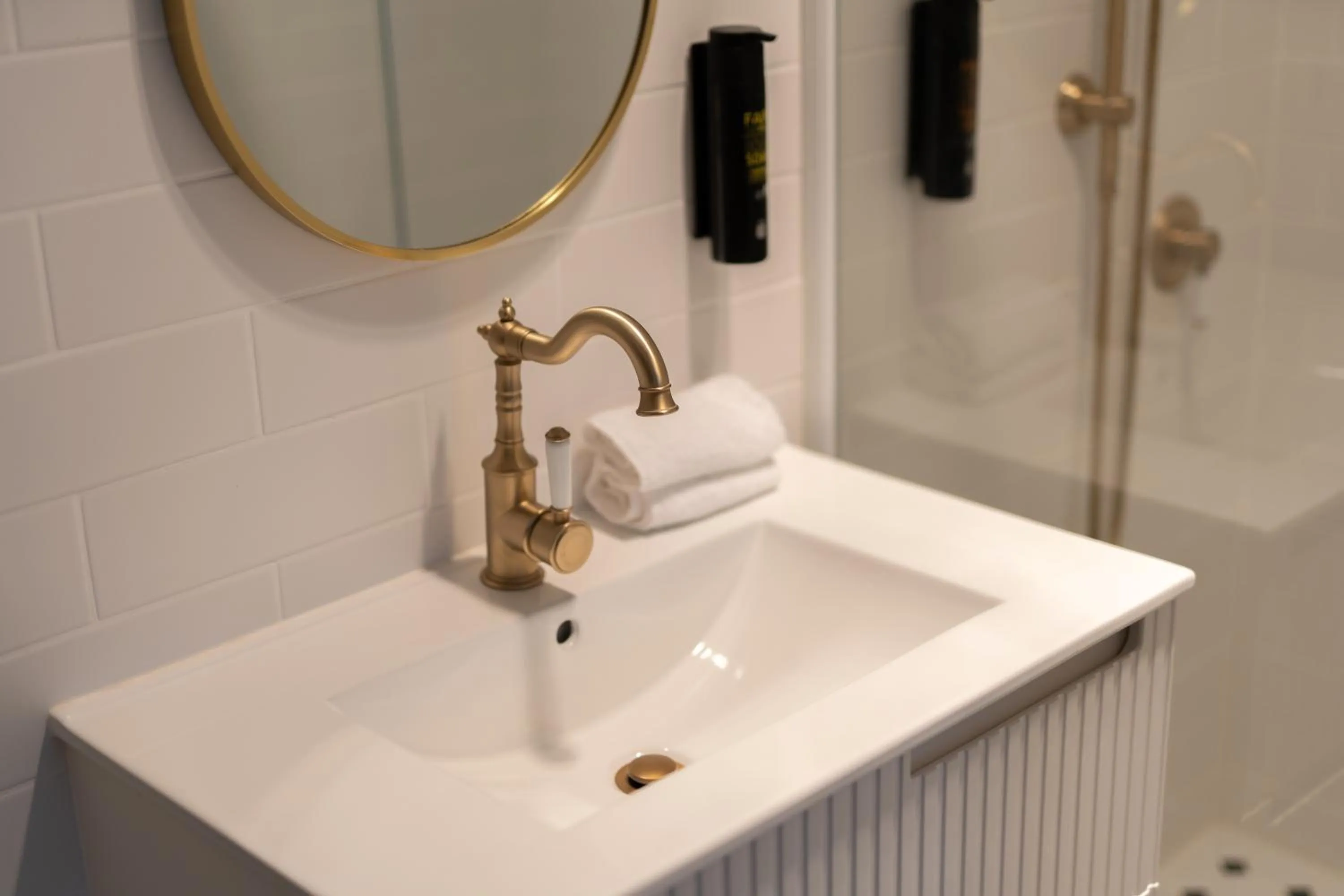 Bathroom in Metropole Katoomba