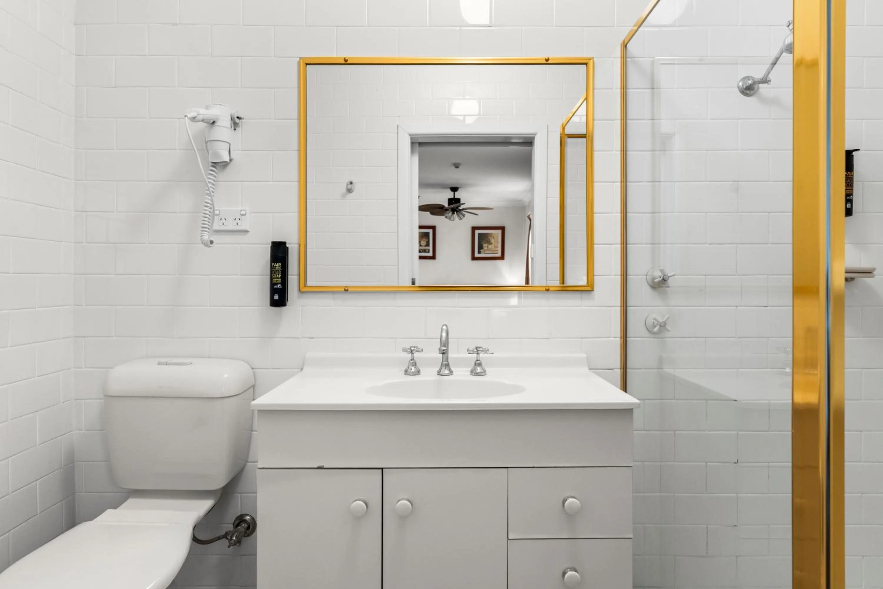 Toilet in Metropole Katoomba