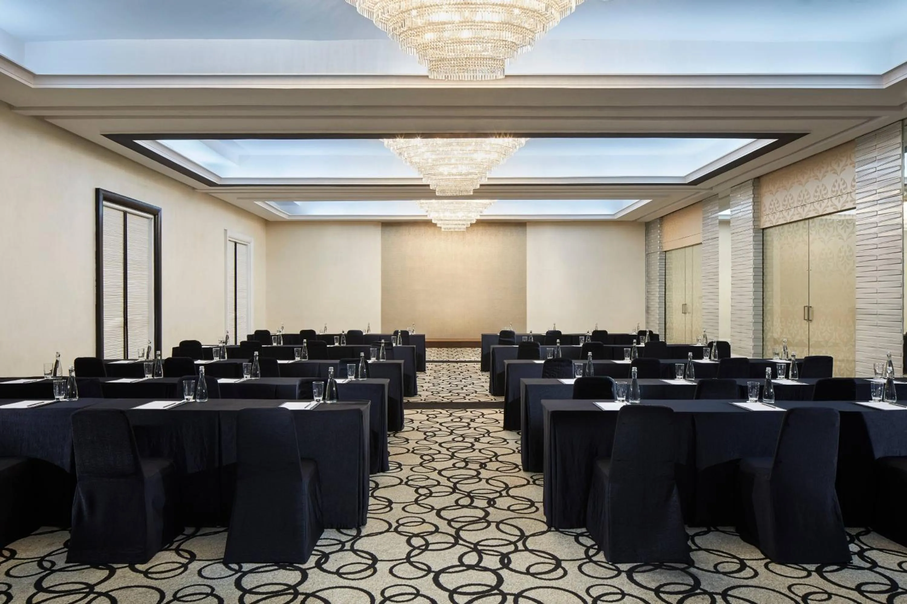 Meeting/conference room in Courtyard by Marriott Bandung Dago