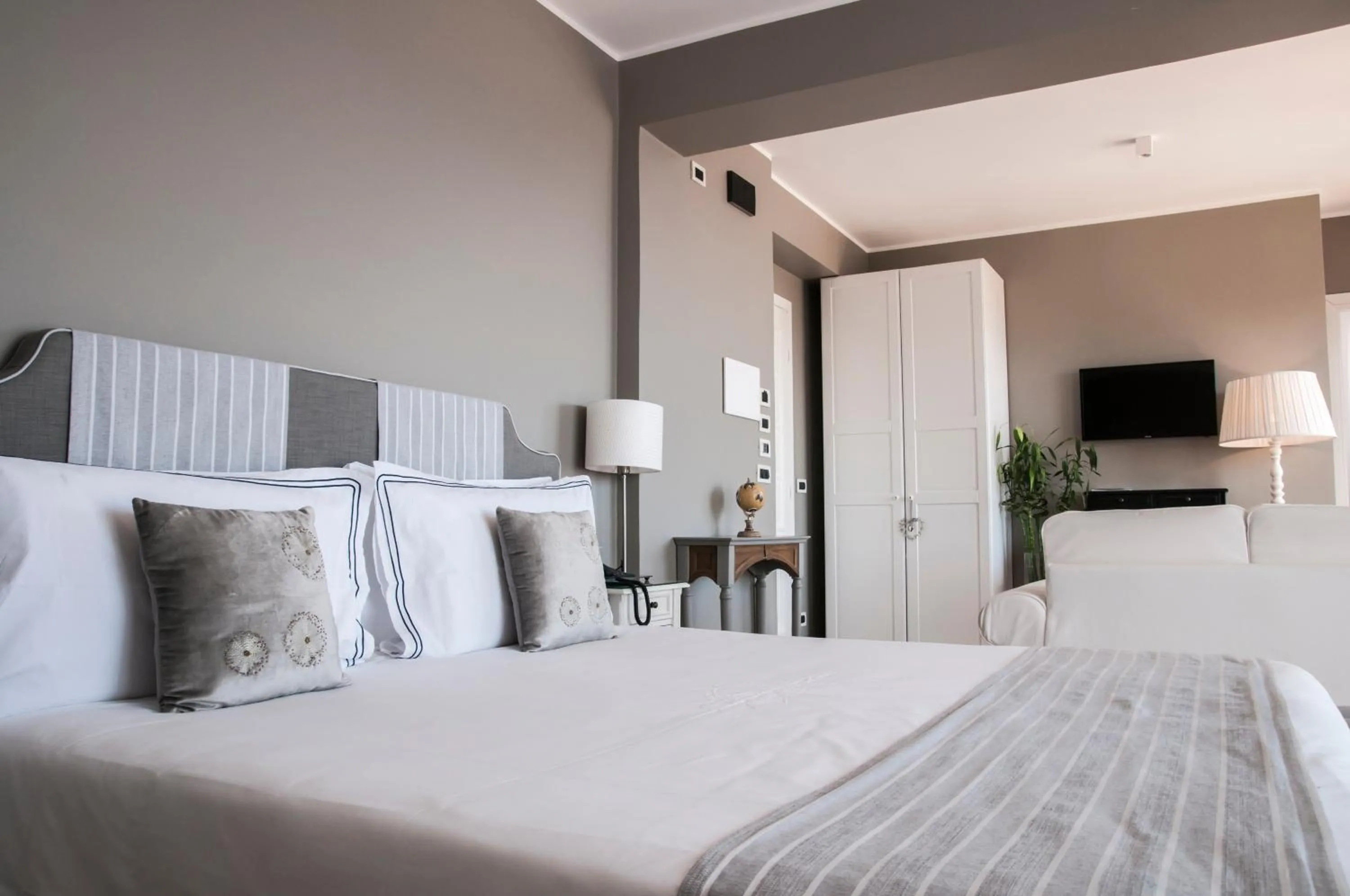 Bed in Villa Le Terrazze Charming Rooms