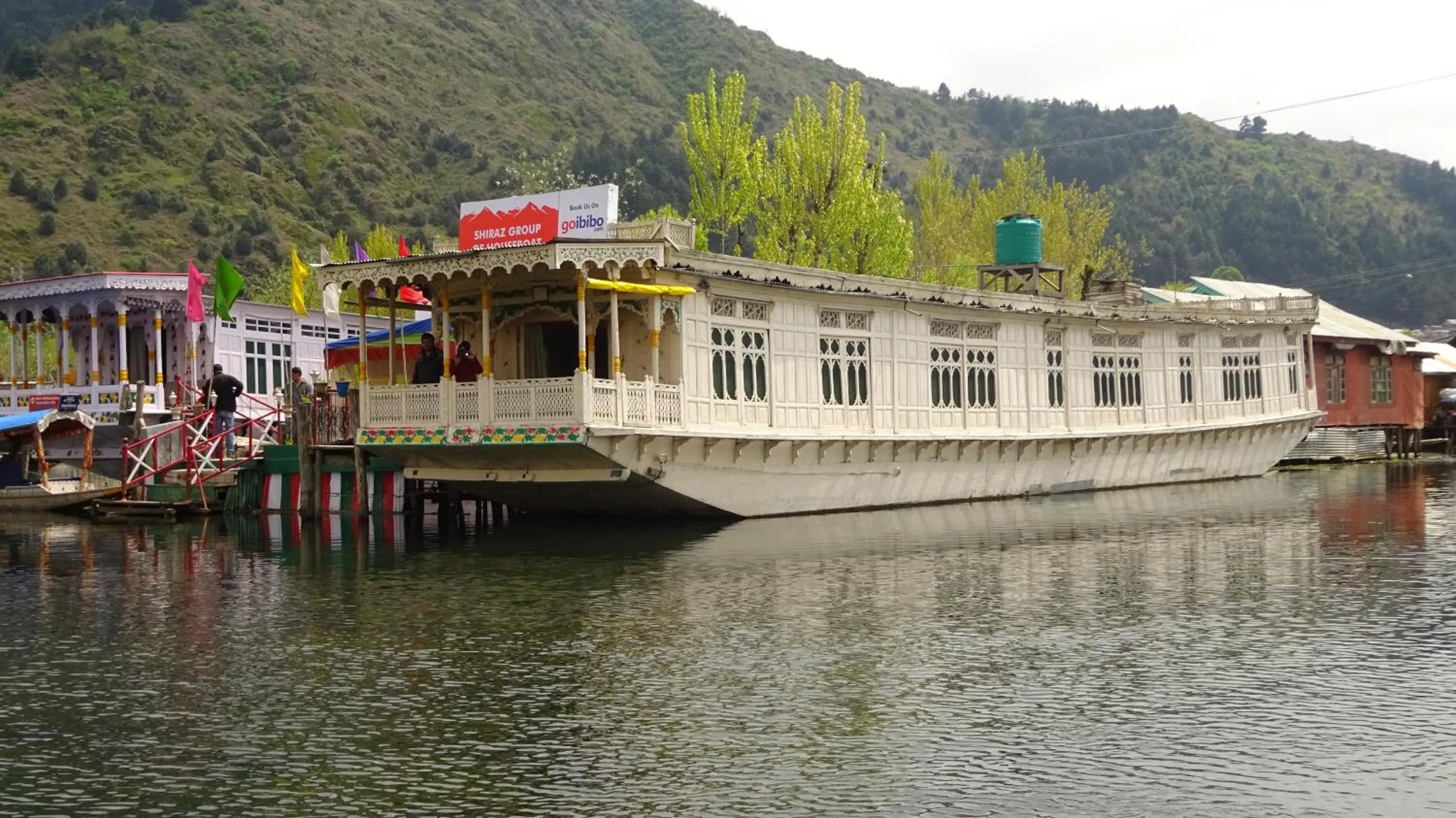 Nearby landmark in Shiraz Deluxe Houseboat
