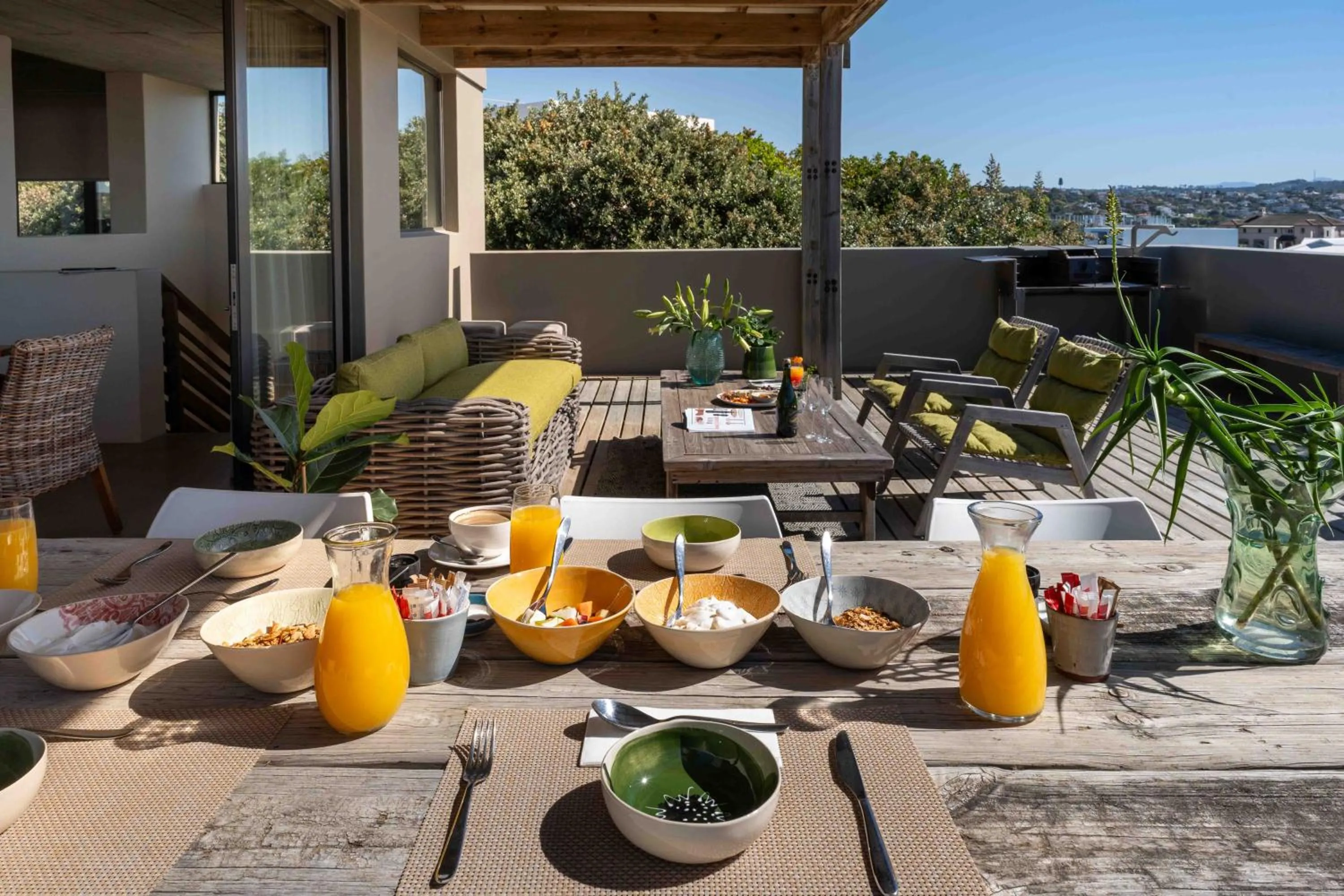 Breakfast in Christiana Lodge