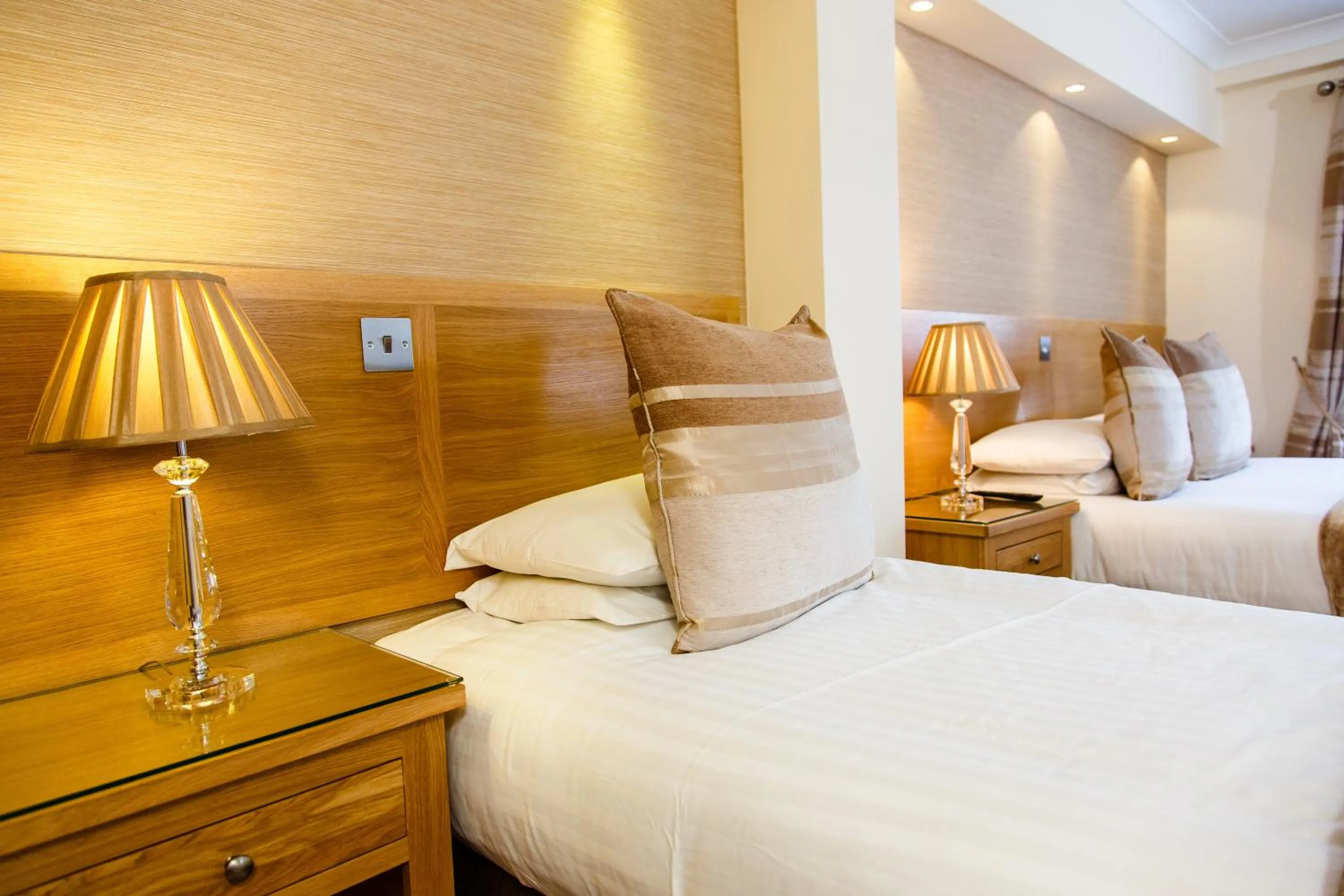 Bedroom, Bed in Adamson Hotel