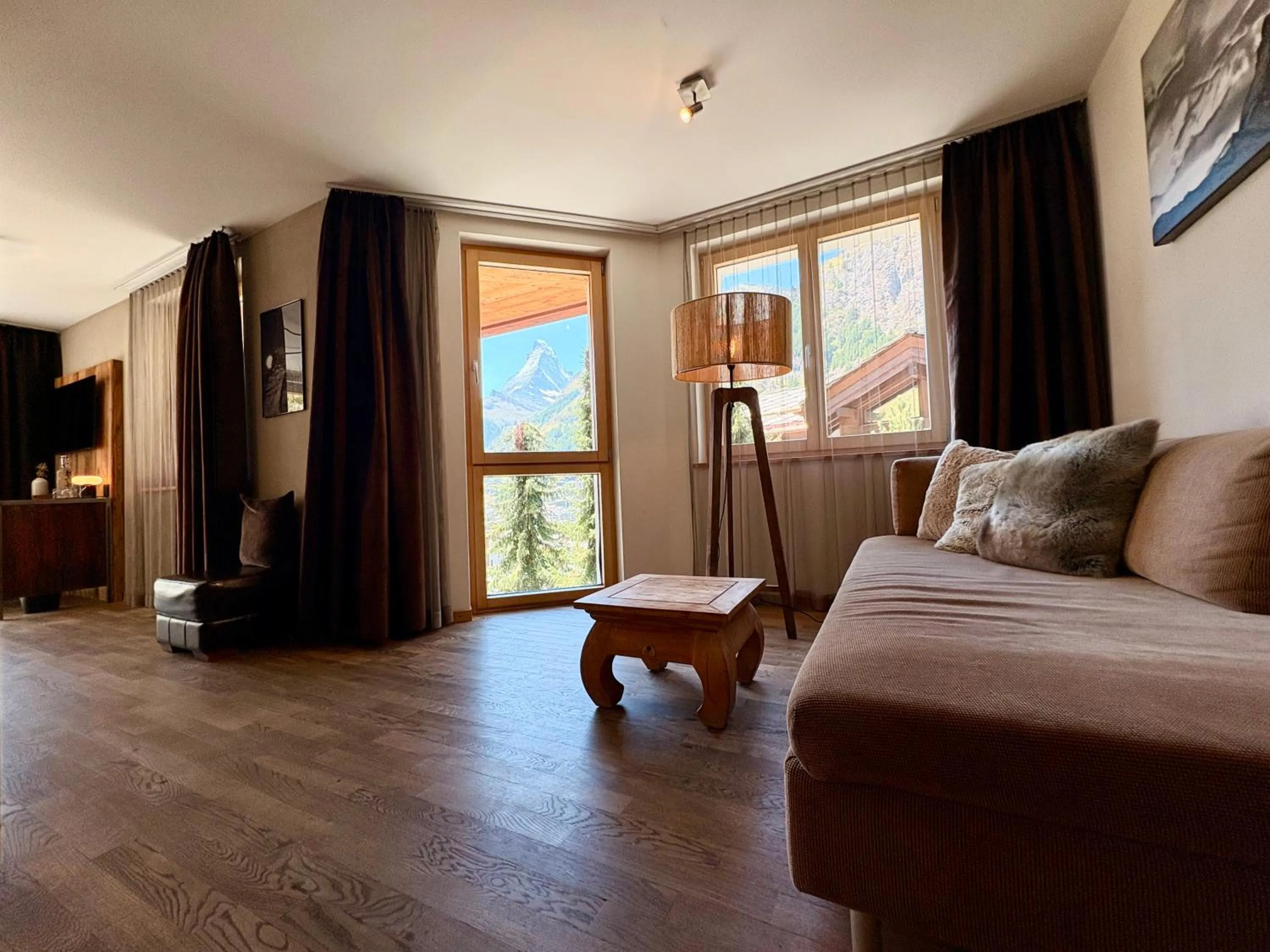 Property building in Alpenlodge