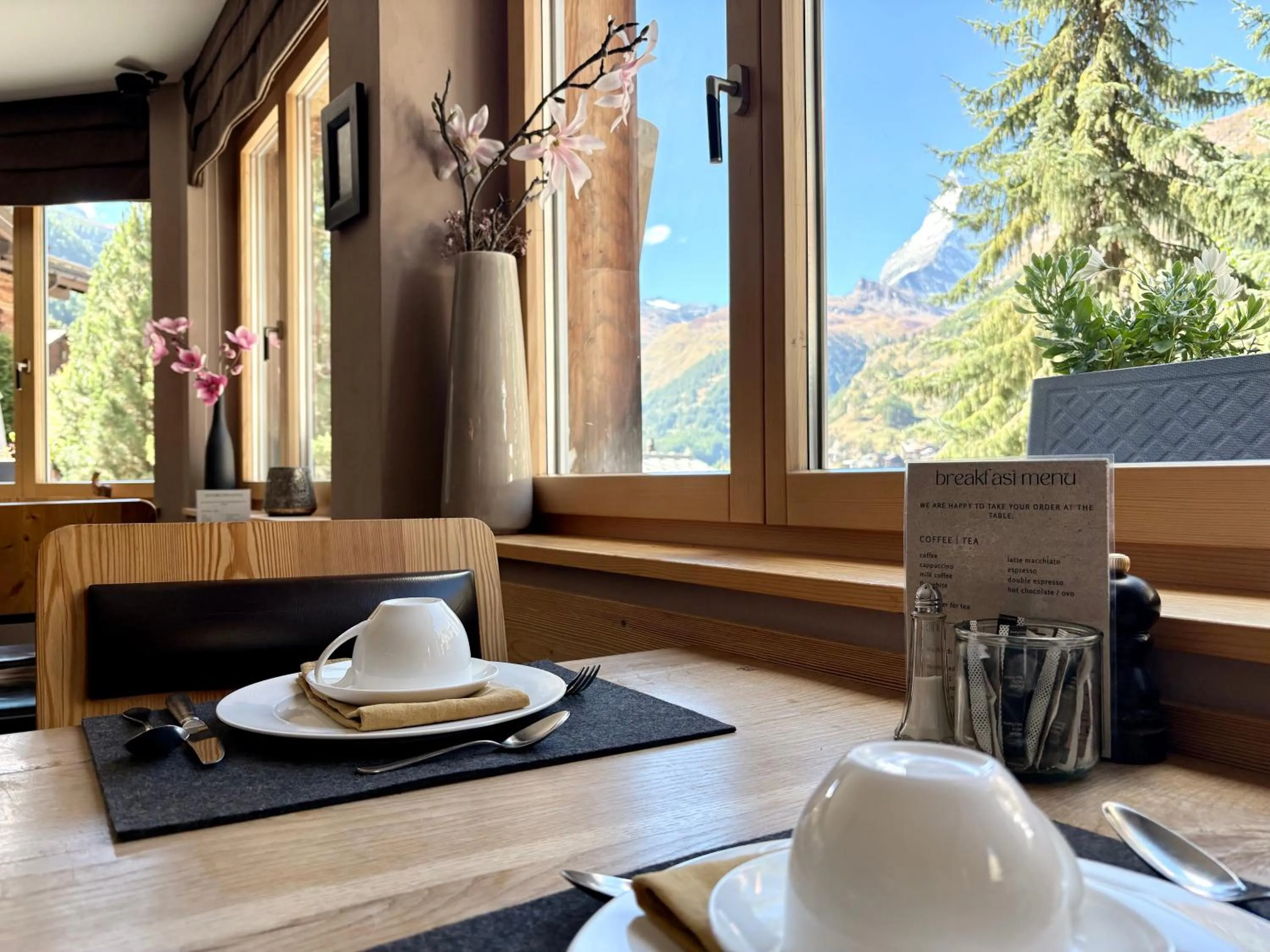 Breakfast in Alpenlodge