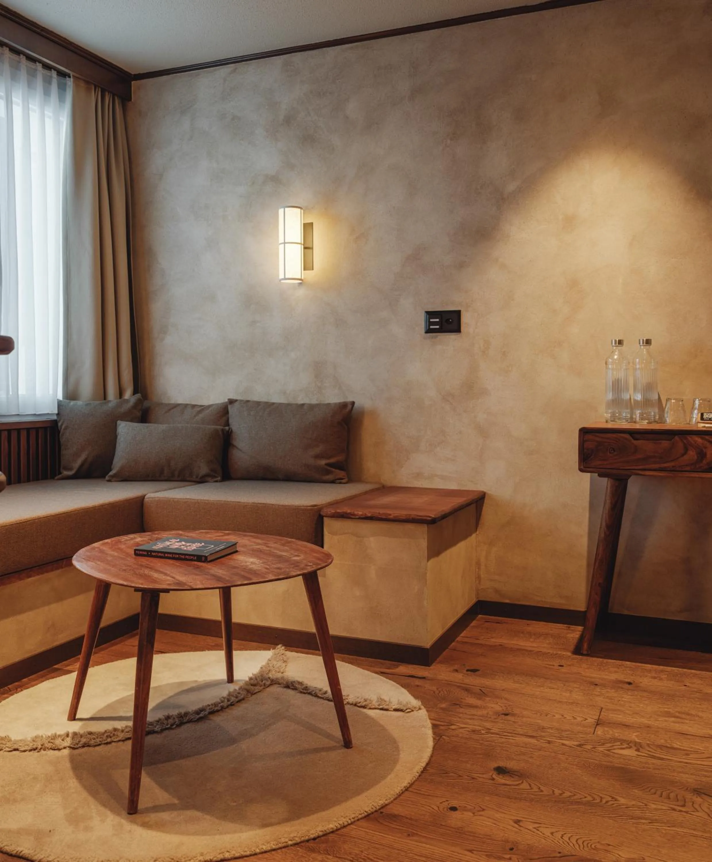 Seating area in the rex