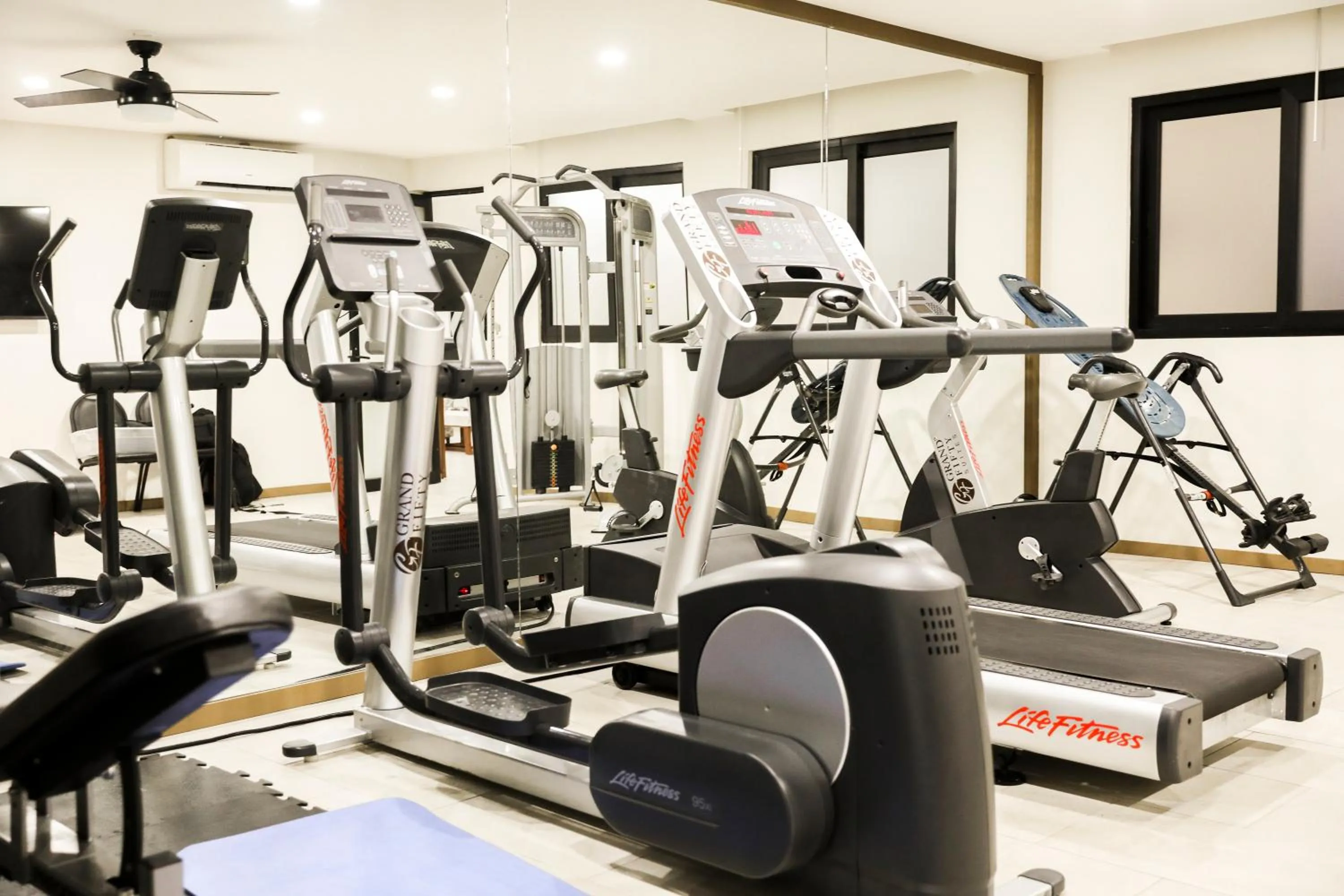 Fitness centre/facilities in Grand Fifty Suites