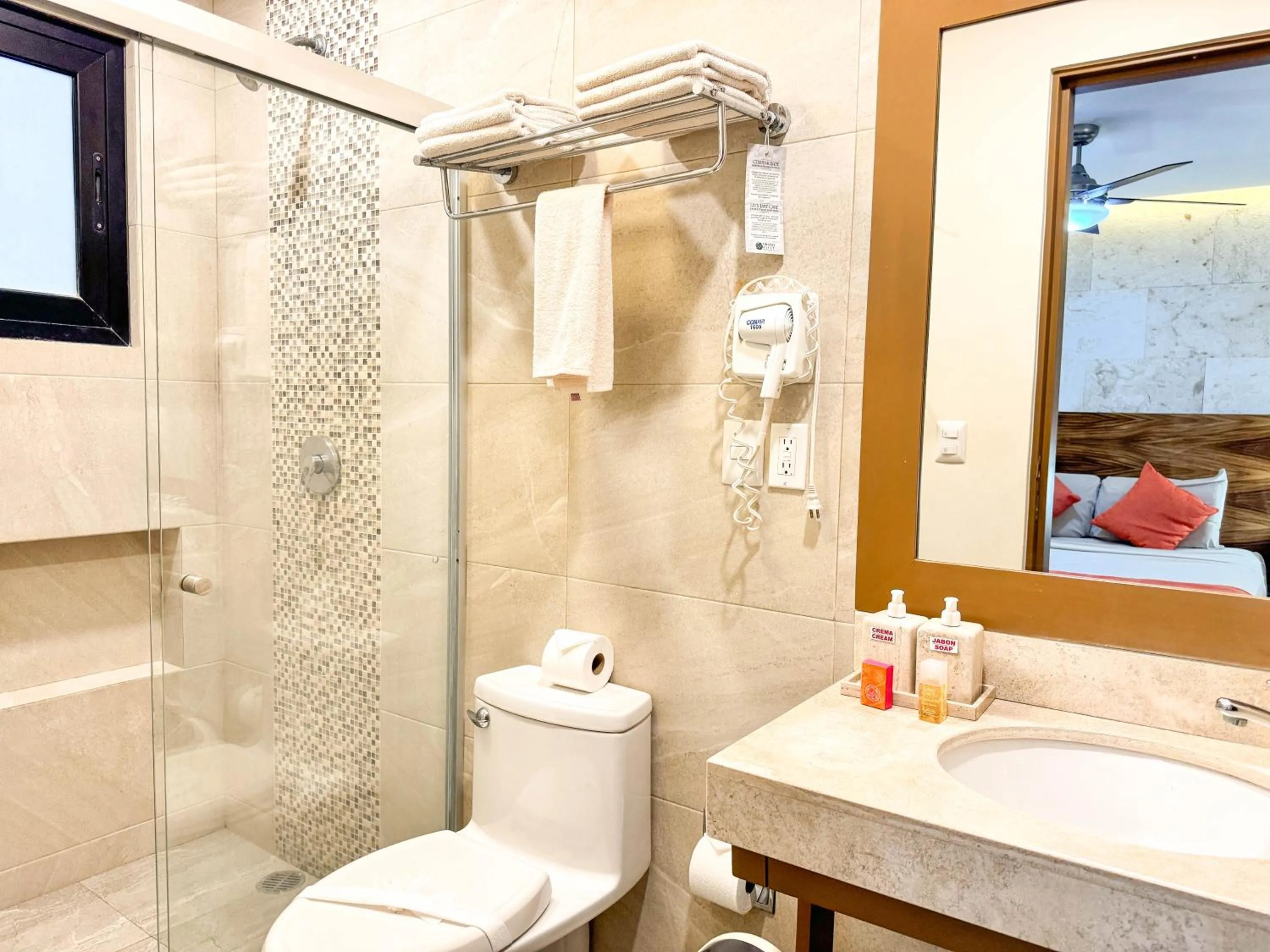 Shower in Grand Fifty Suites