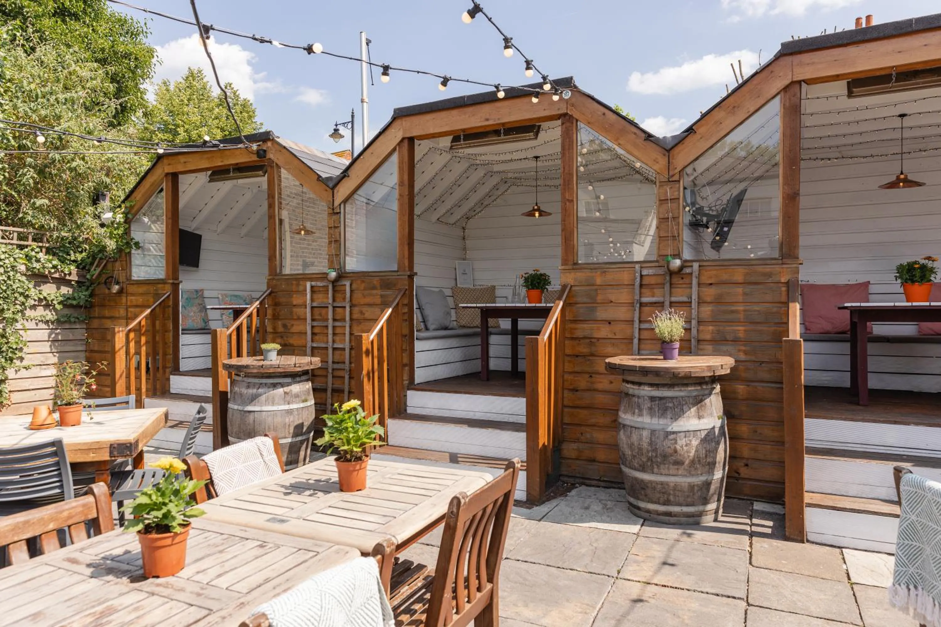 Garden in Dukes Head Hotel