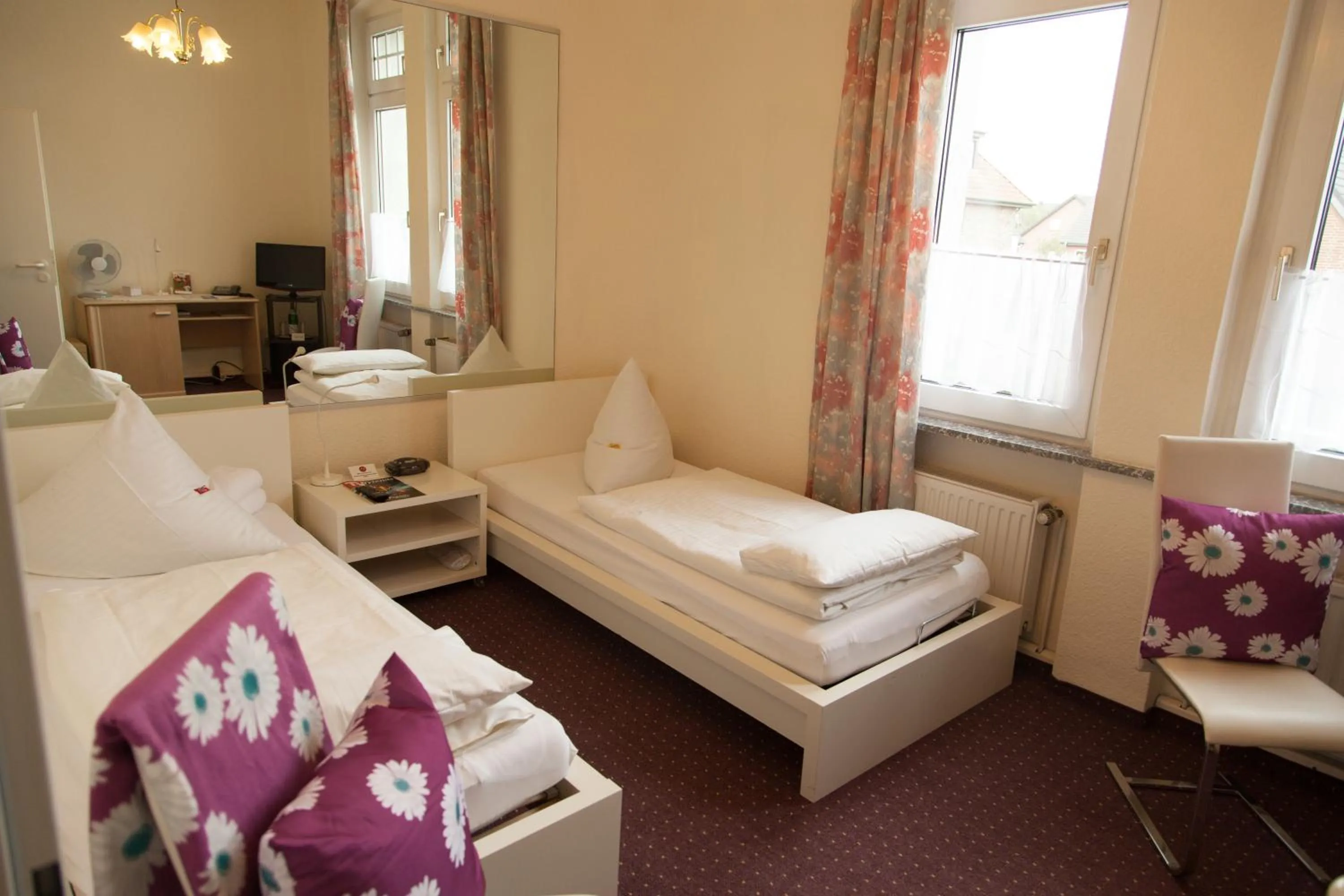 Bed in Hotel Moerser Hof