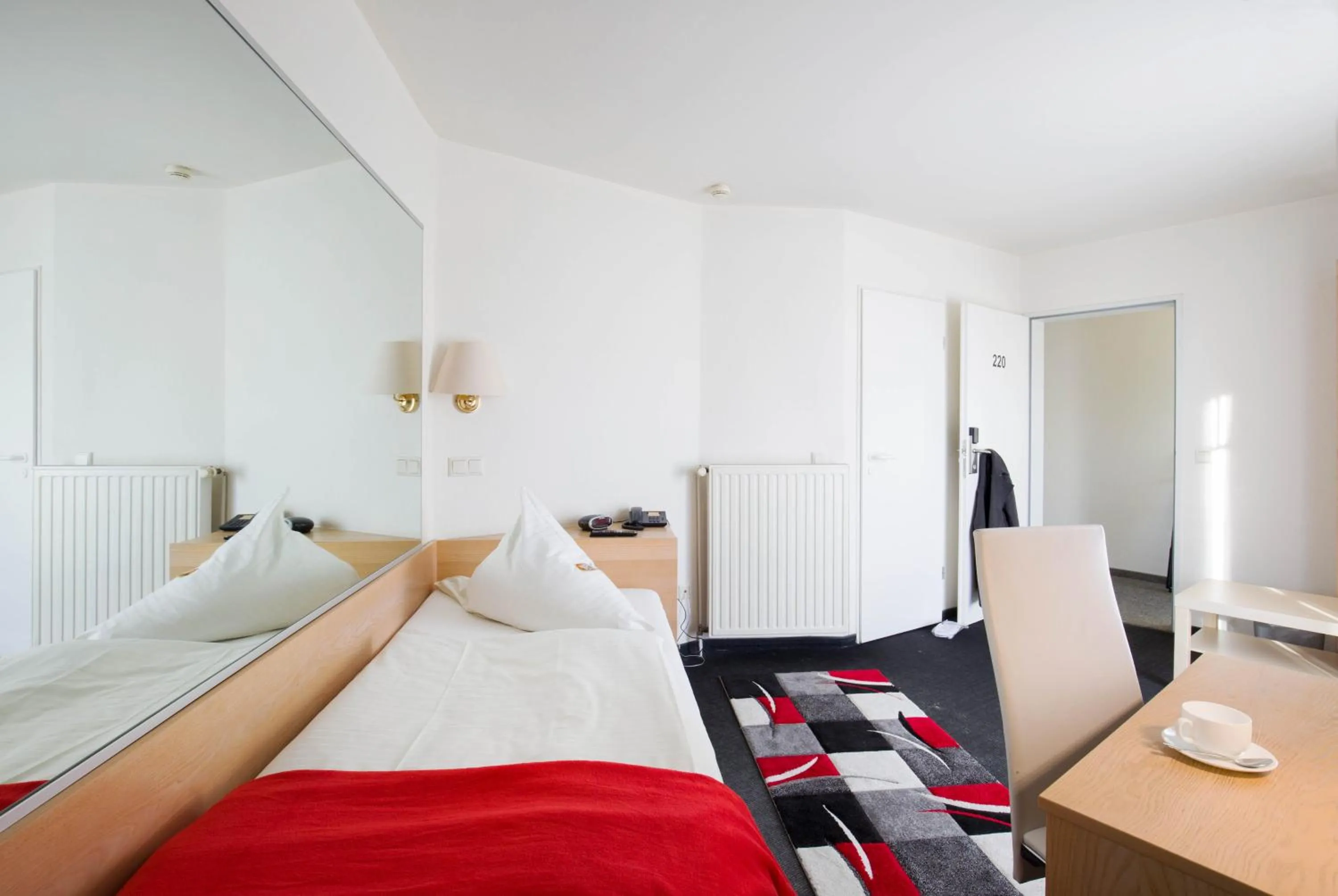 Bed in Hotel Moerser Hof