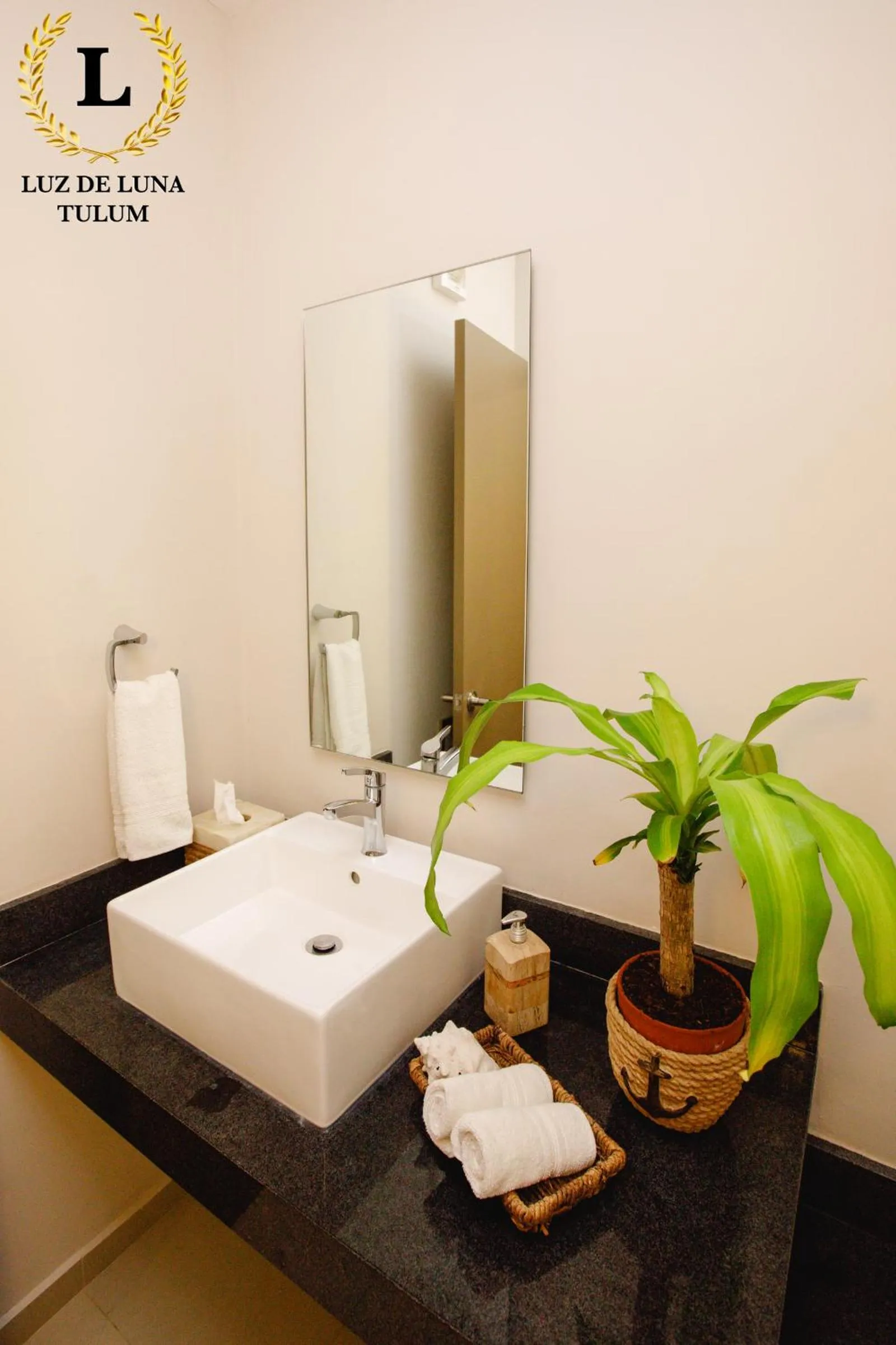 Bathroom in Luz de Luna Tulum Villa