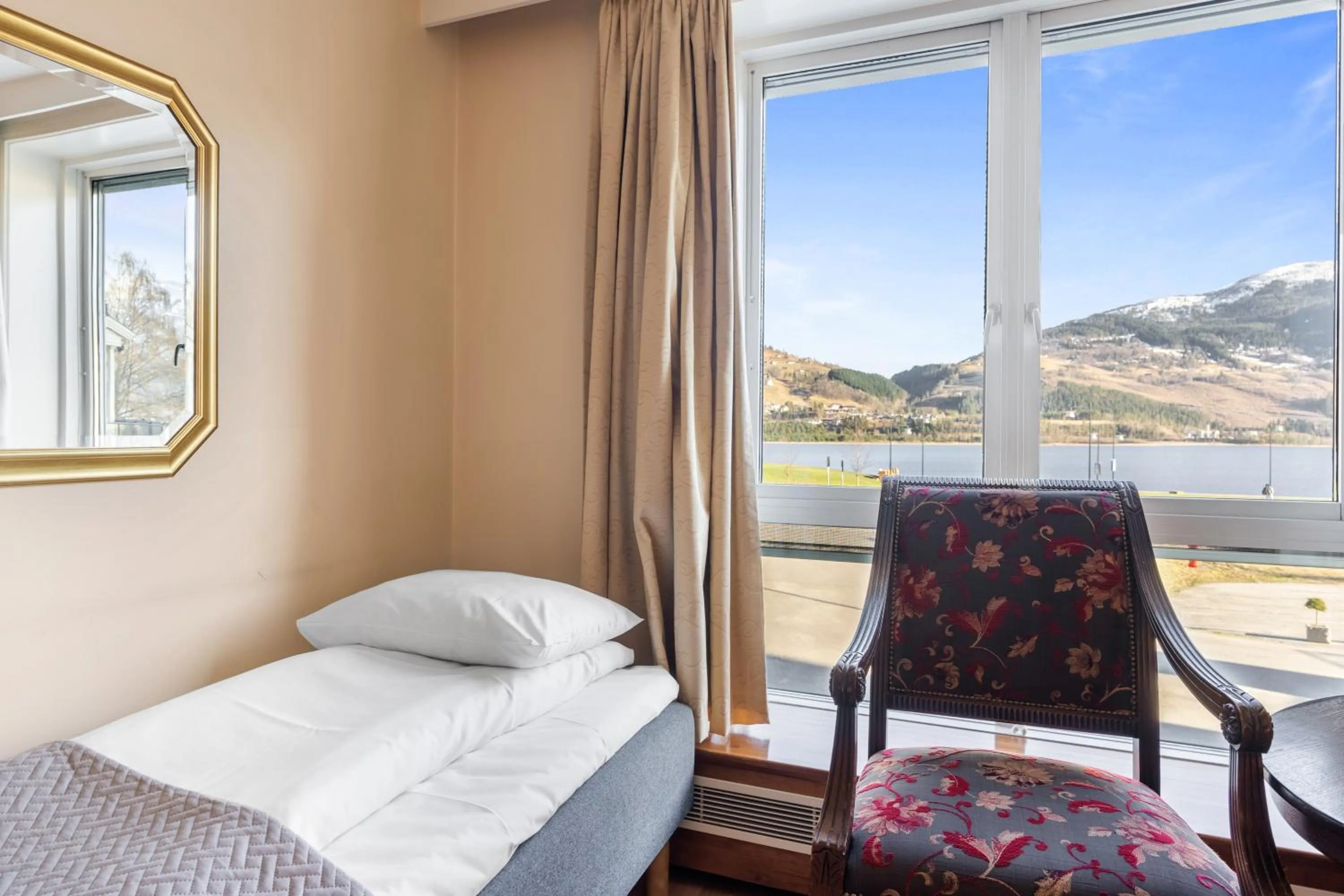 Bed in Fleischer's Hotel