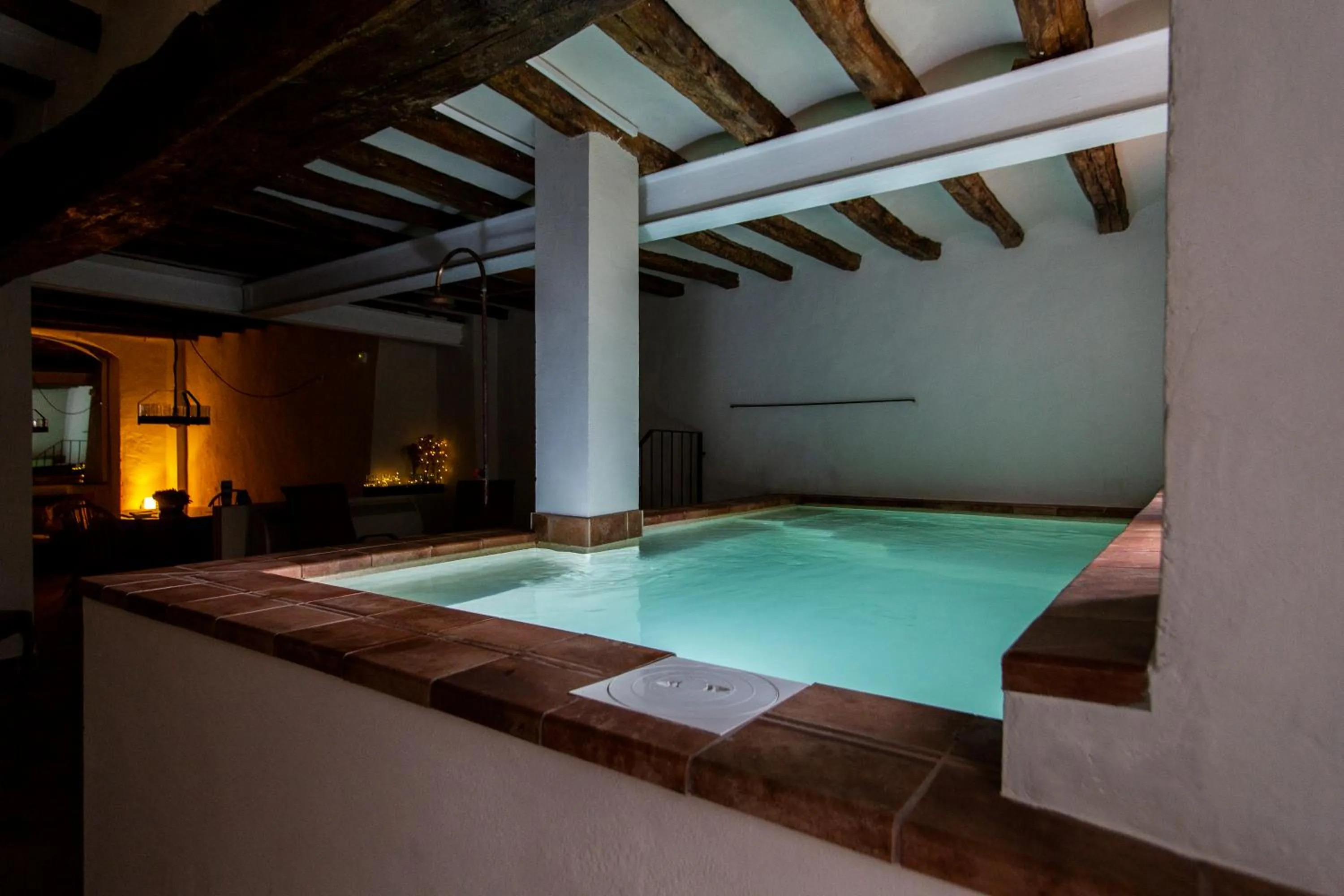 Spa and wellness centre/facilities in El Jardinet de Sant Esteve