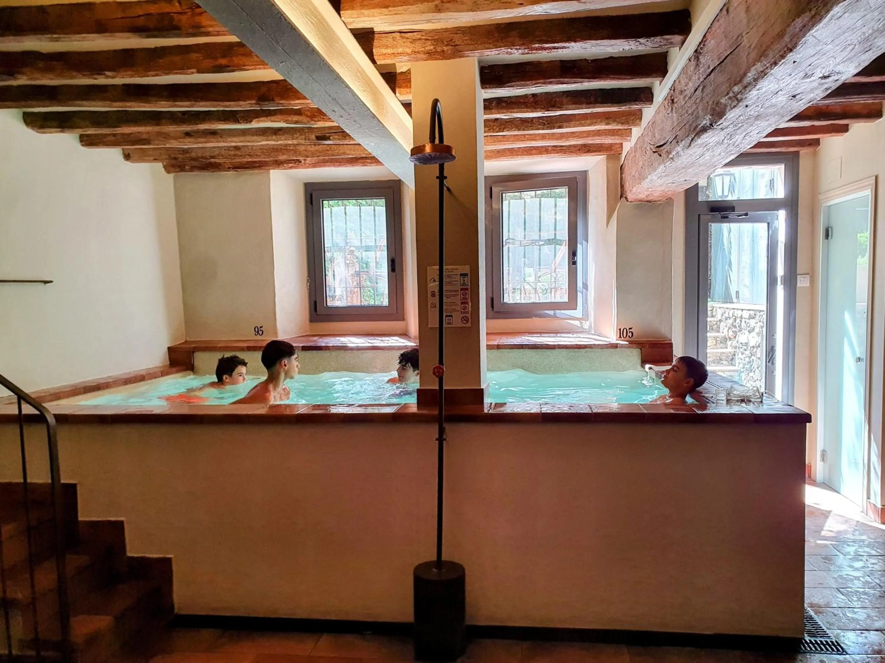 Swimming pool in El Jardinet de Sant Esteve