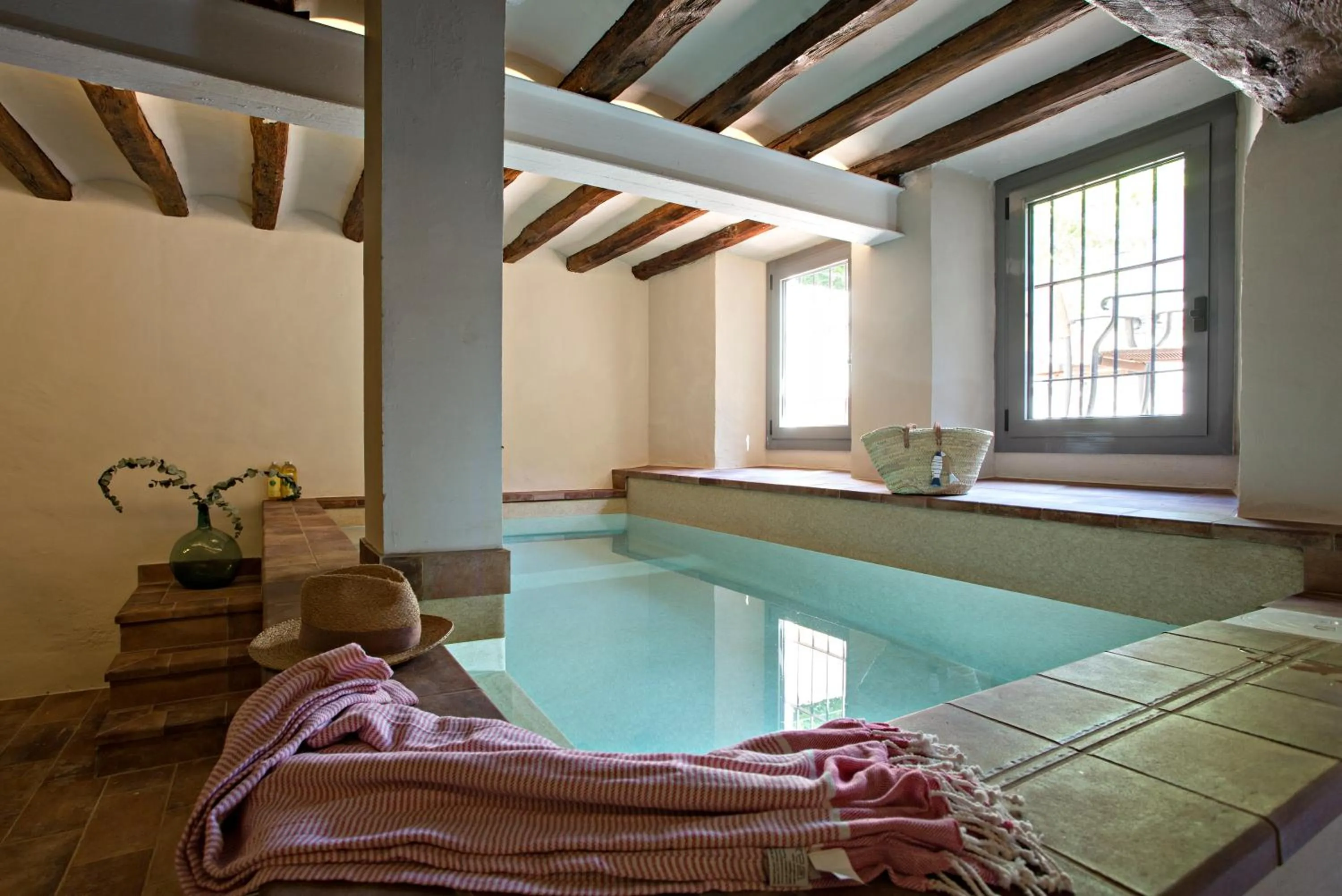 Aqua park in El Jardinet de Sant Esteve