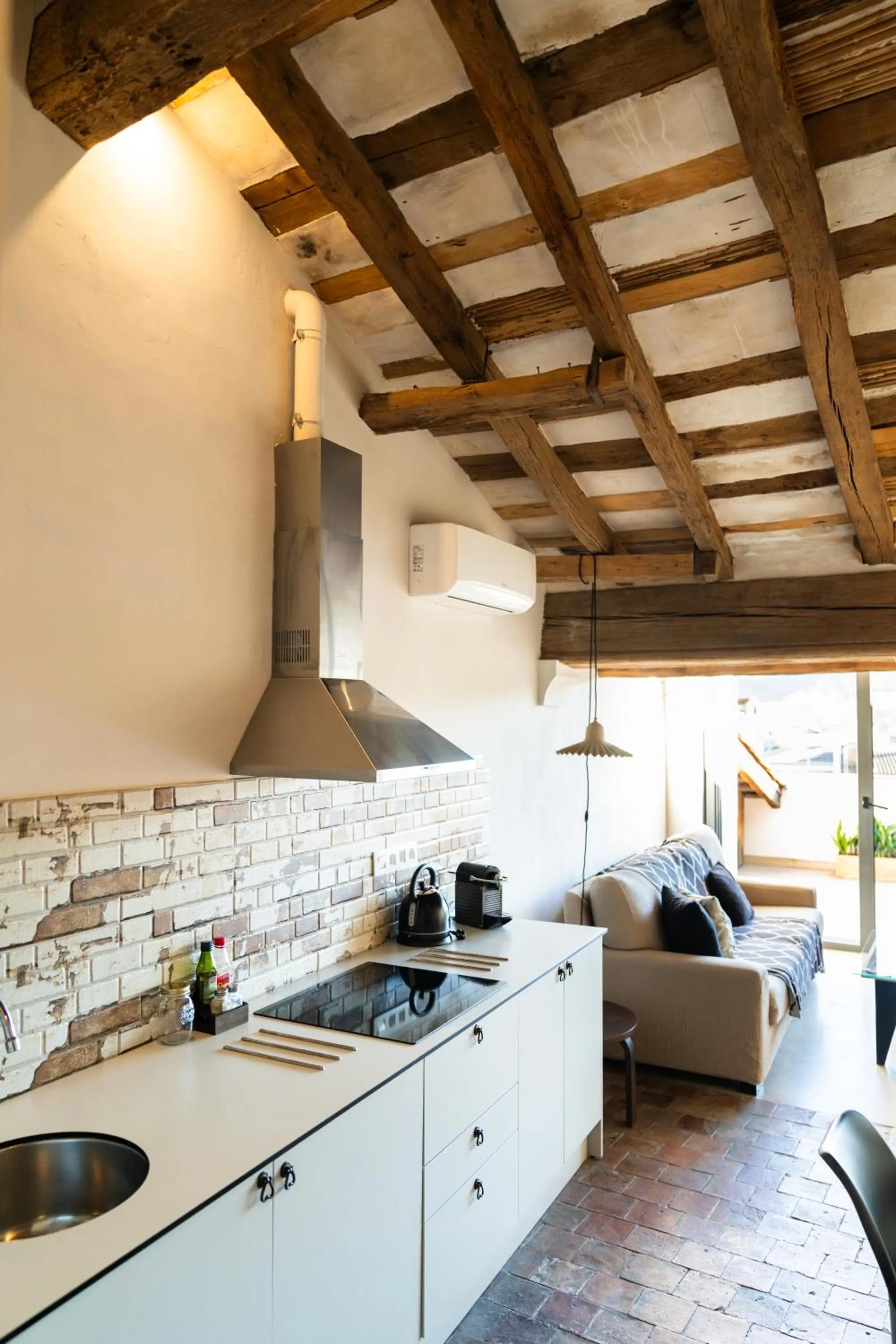 Kitchen or kitchenette in El Jardinet de Sant Esteve