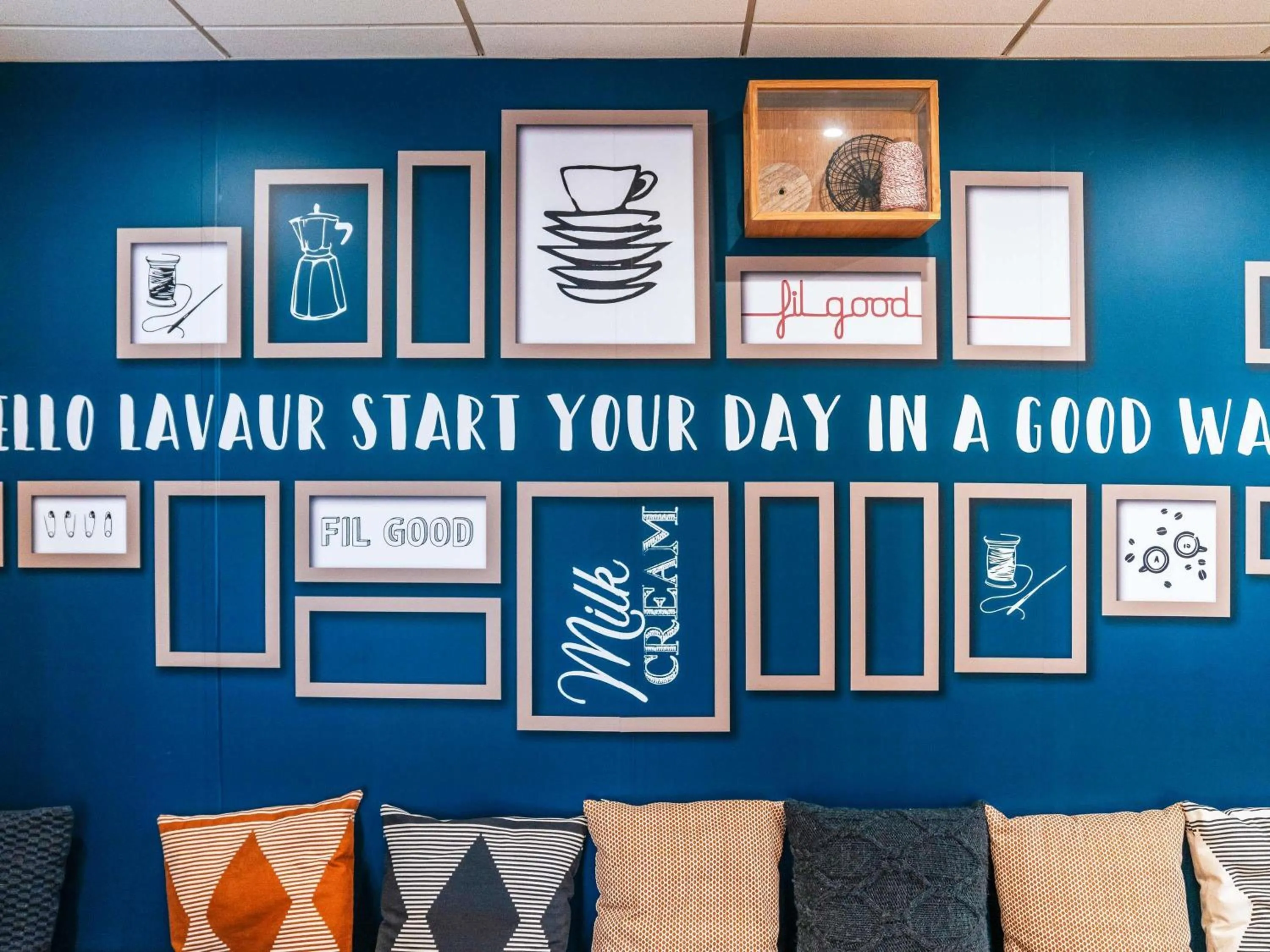 Lounge or bar in ibis Styles Toulouse Lavaur