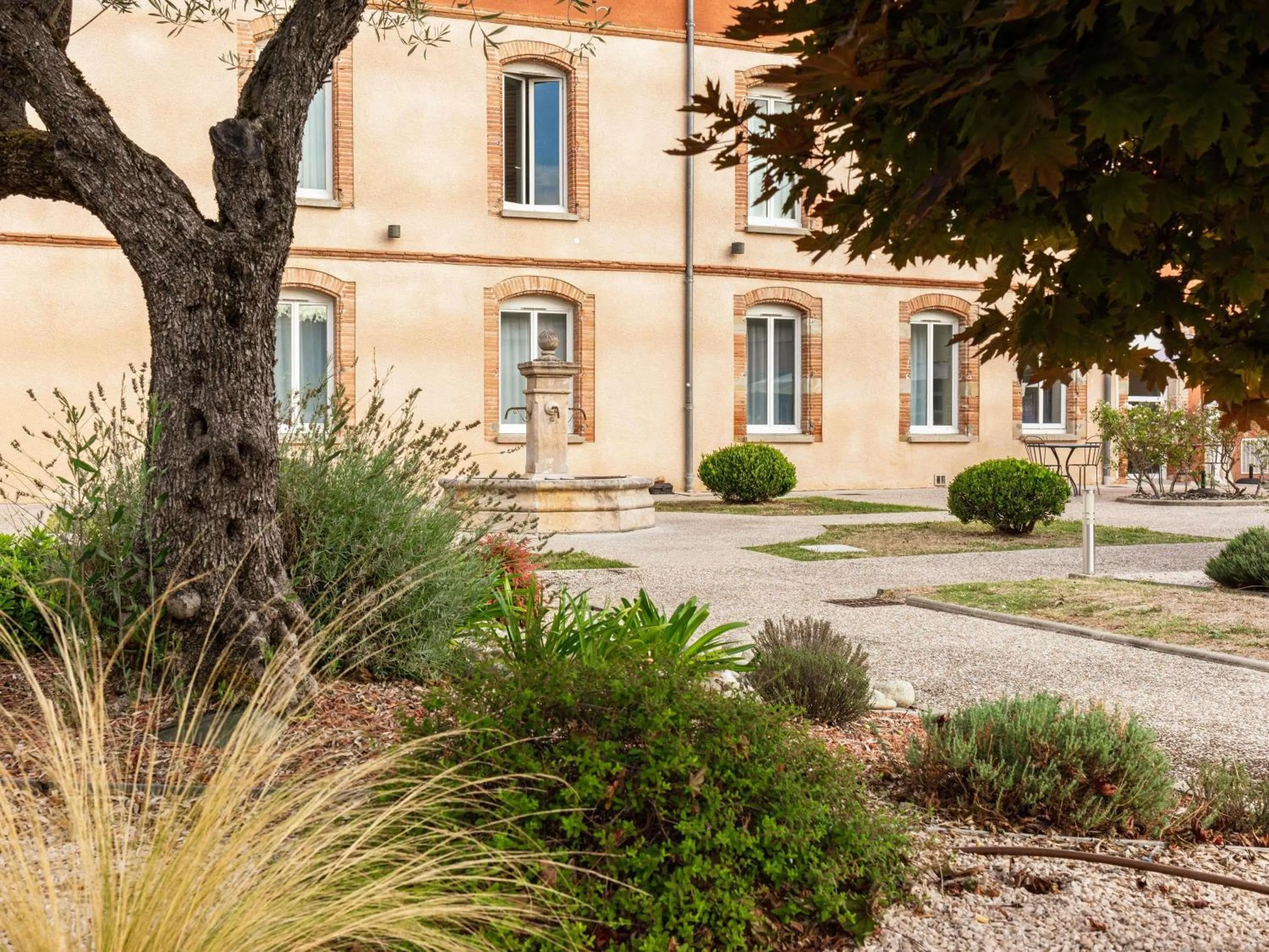 Bedroom in ibis Styles Toulouse Lavaur