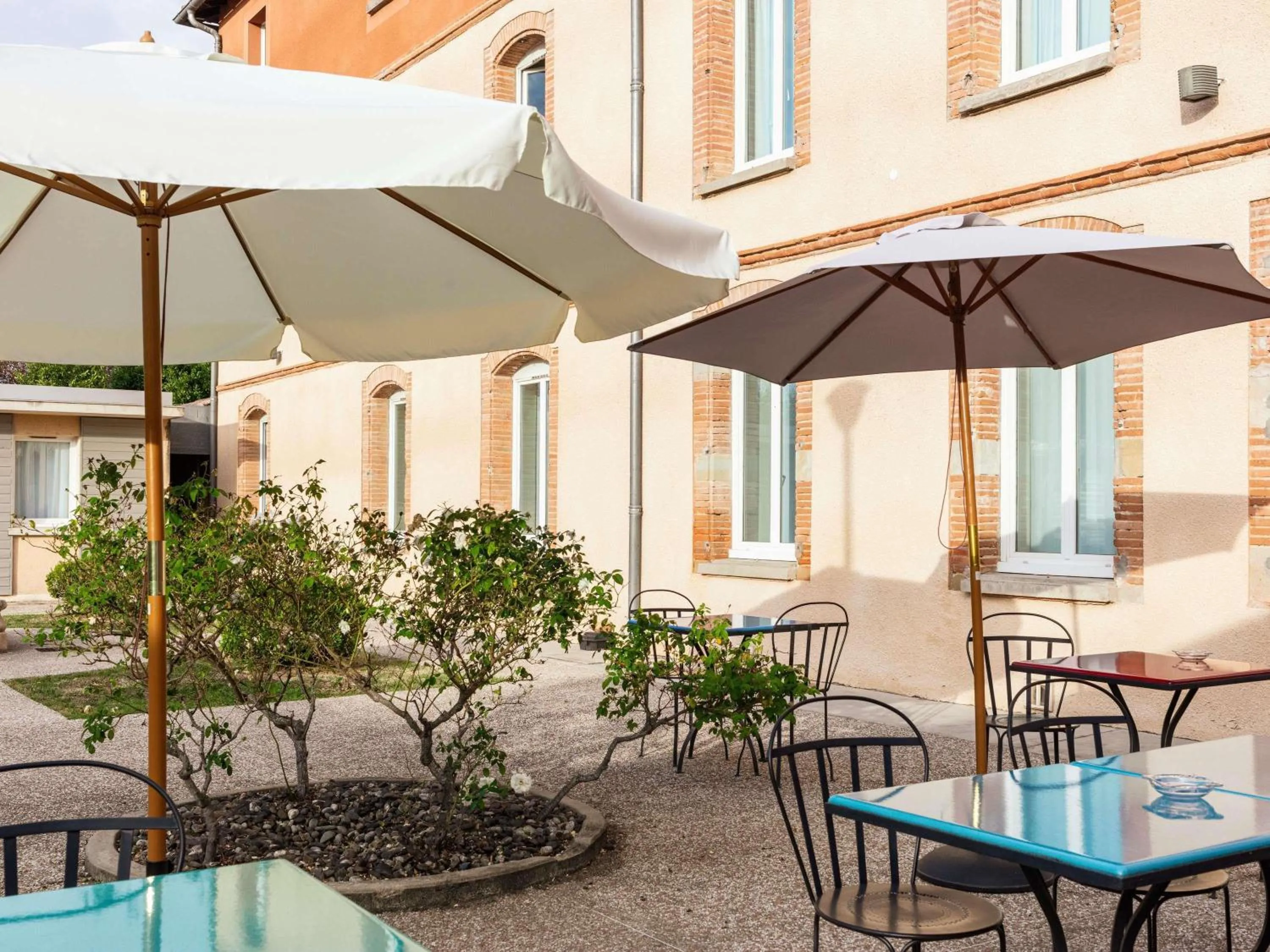 Bedroom in ibis Styles Toulouse Lavaur