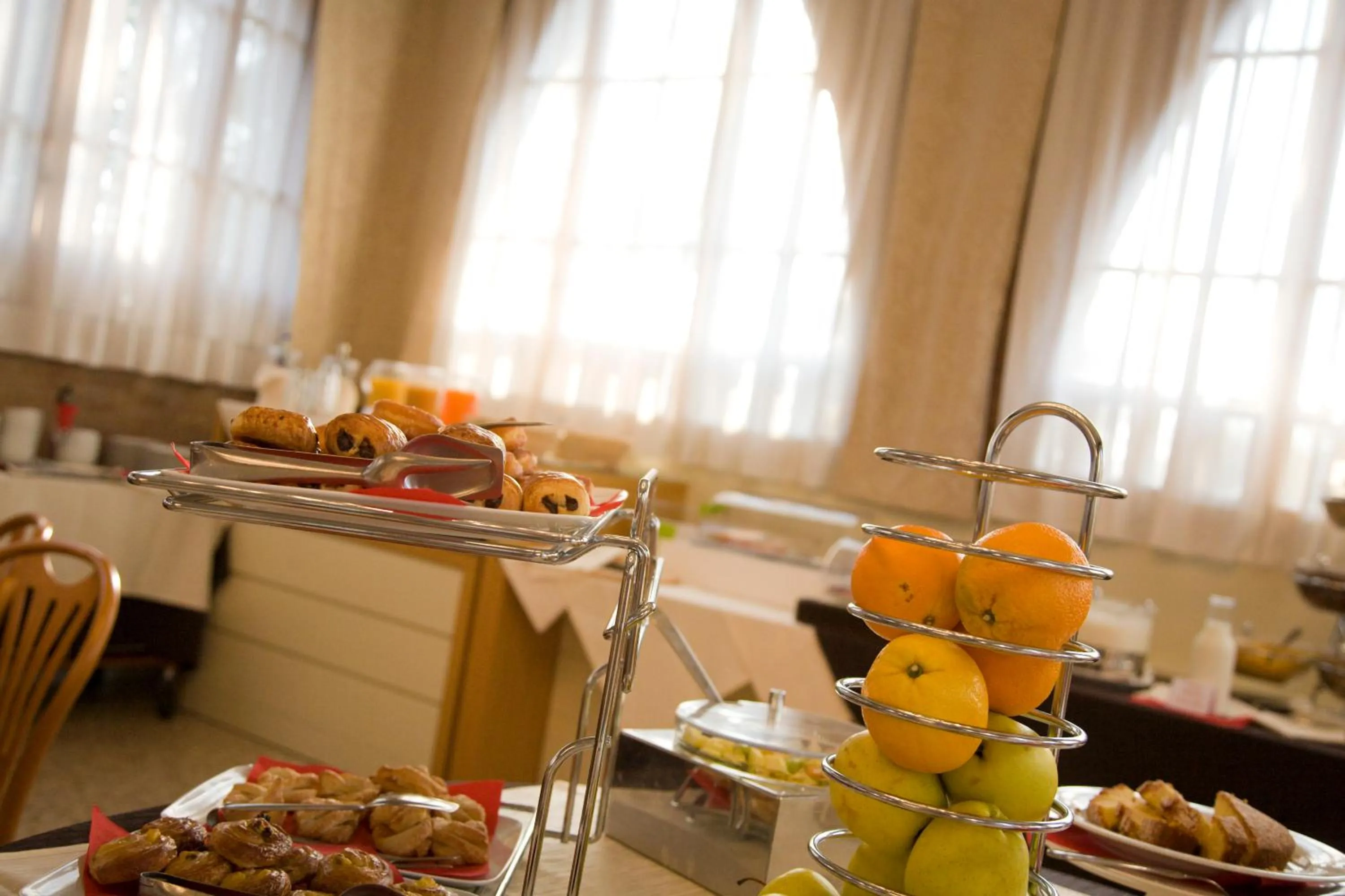 Restaurant/places to eat in San Francesco Hotel