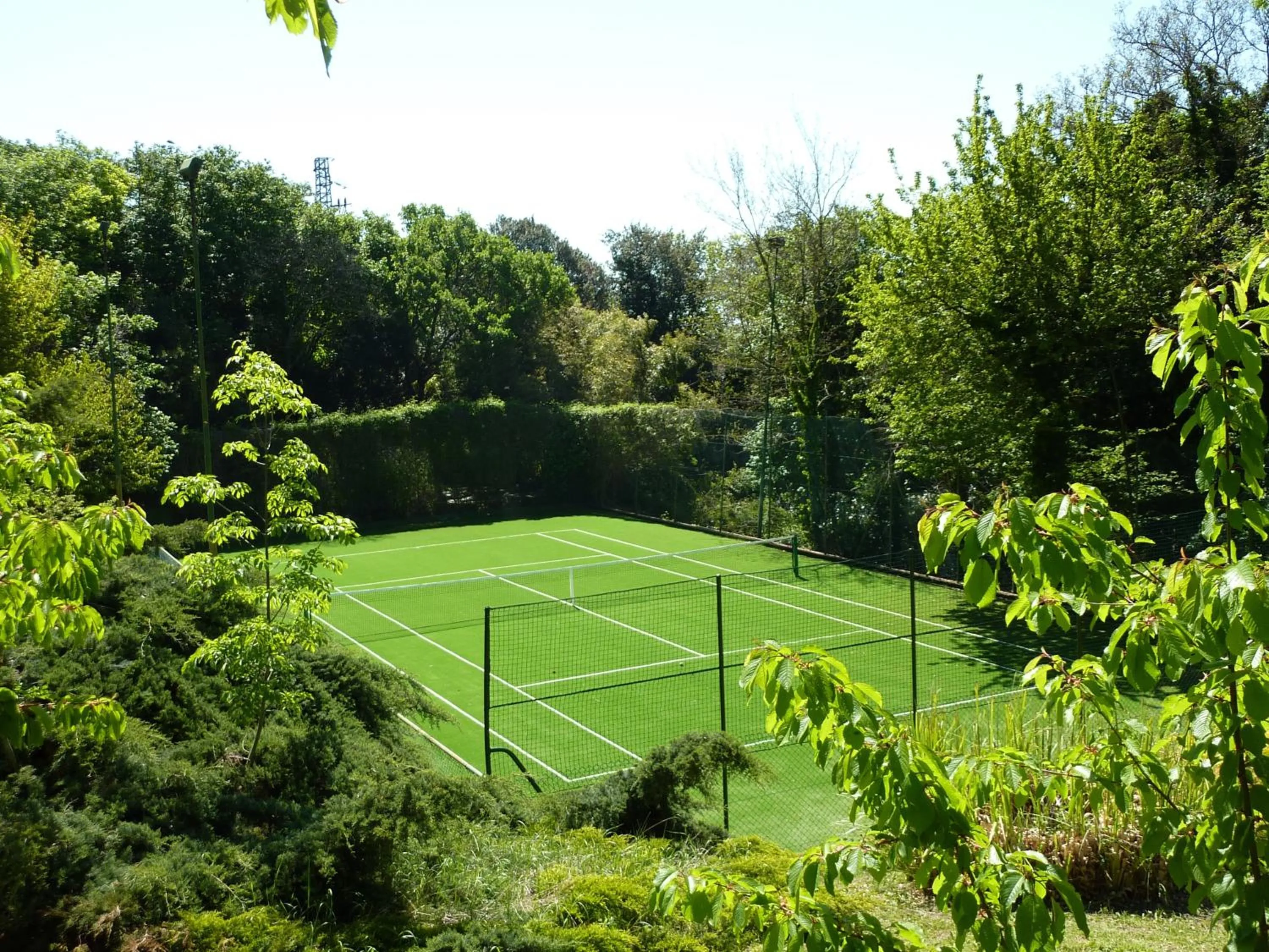 Tennis court in Hotel Monteconero