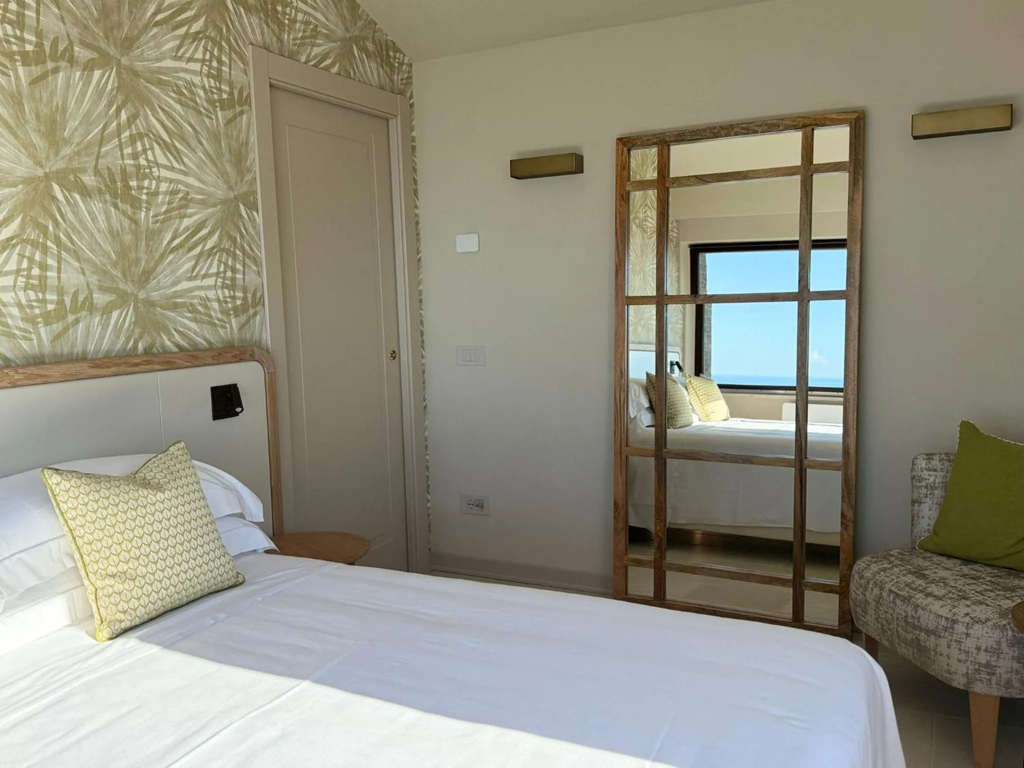 Bed in Hotel Monteconero