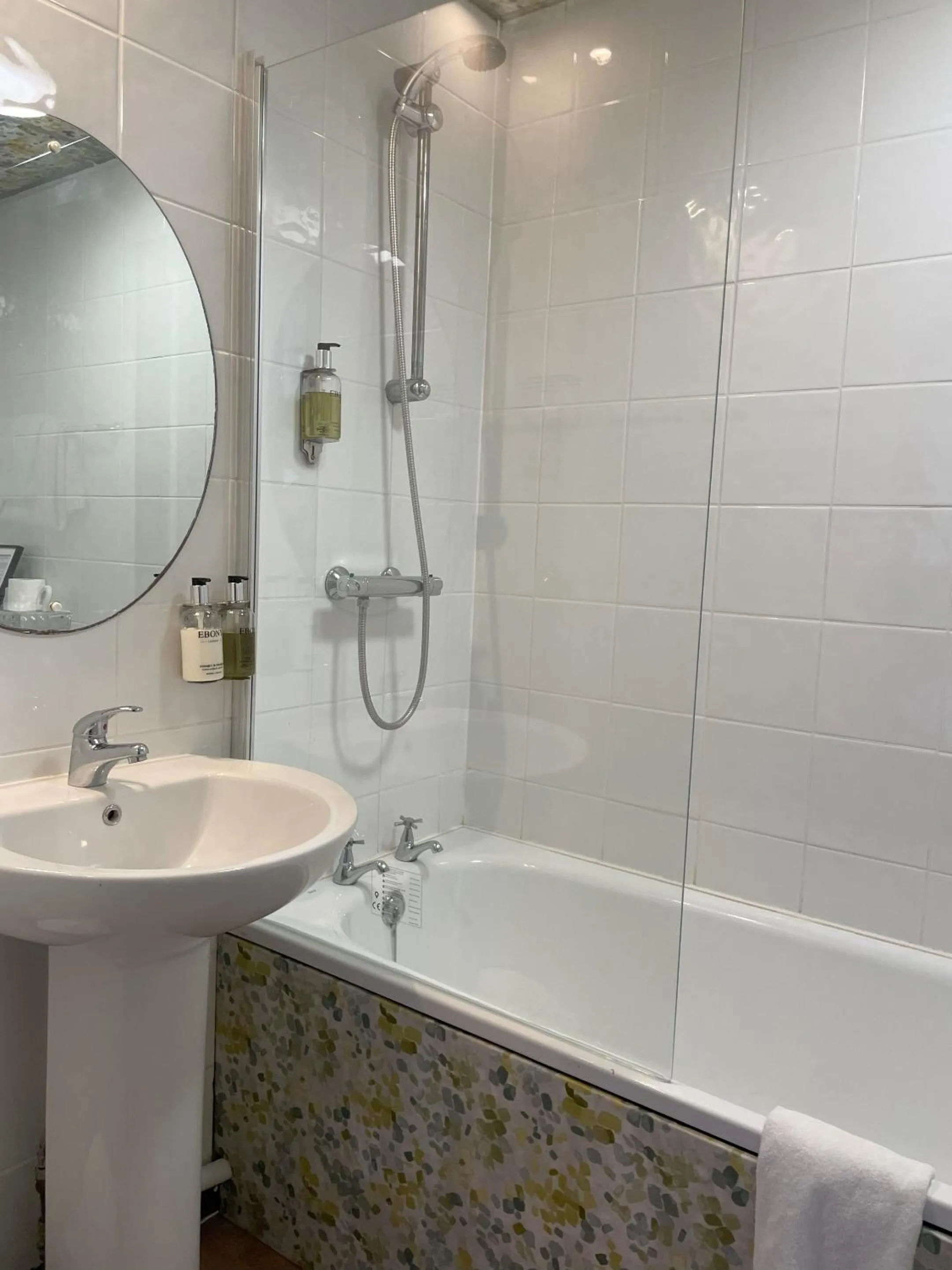 Bathroom in Knights Court