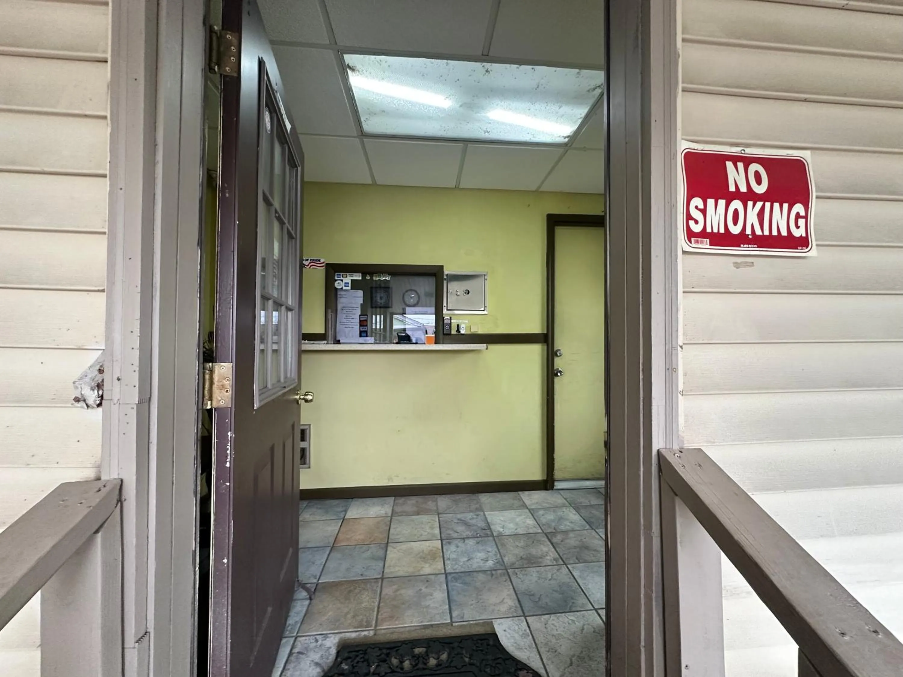 Lobby or reception in Westgate Manor Motel Austintown & Youngstown OHIO