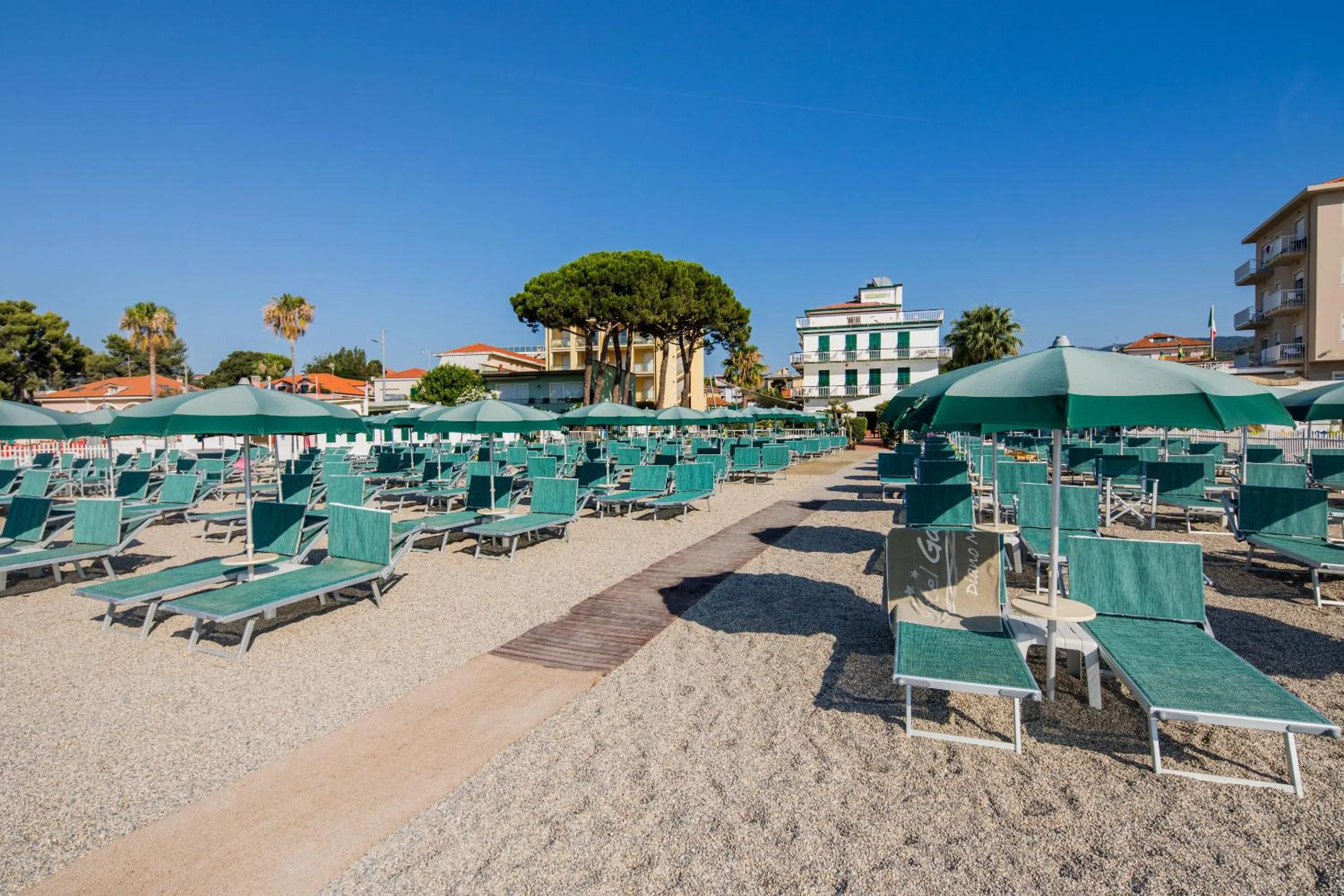 Beach in Hotel Gabriella