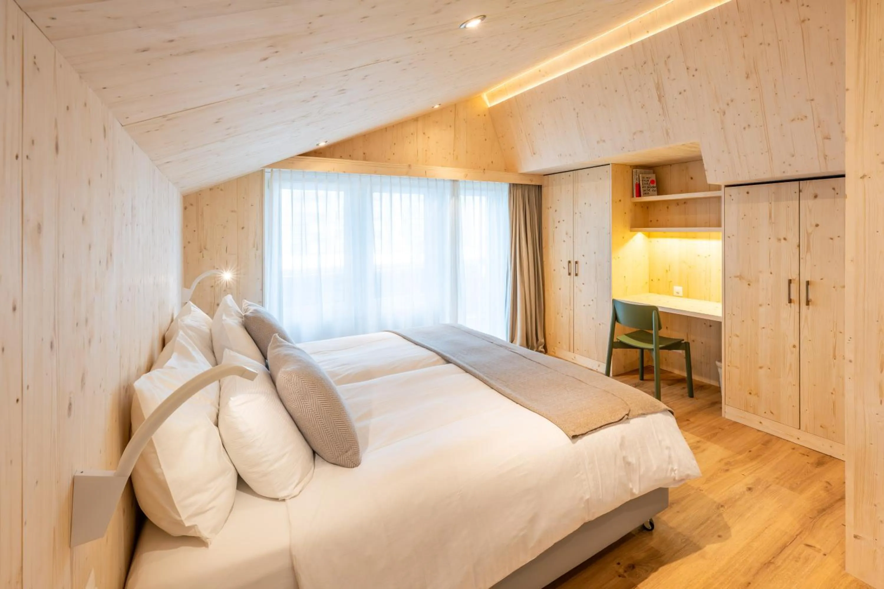 Bed in Hotel Sarazena