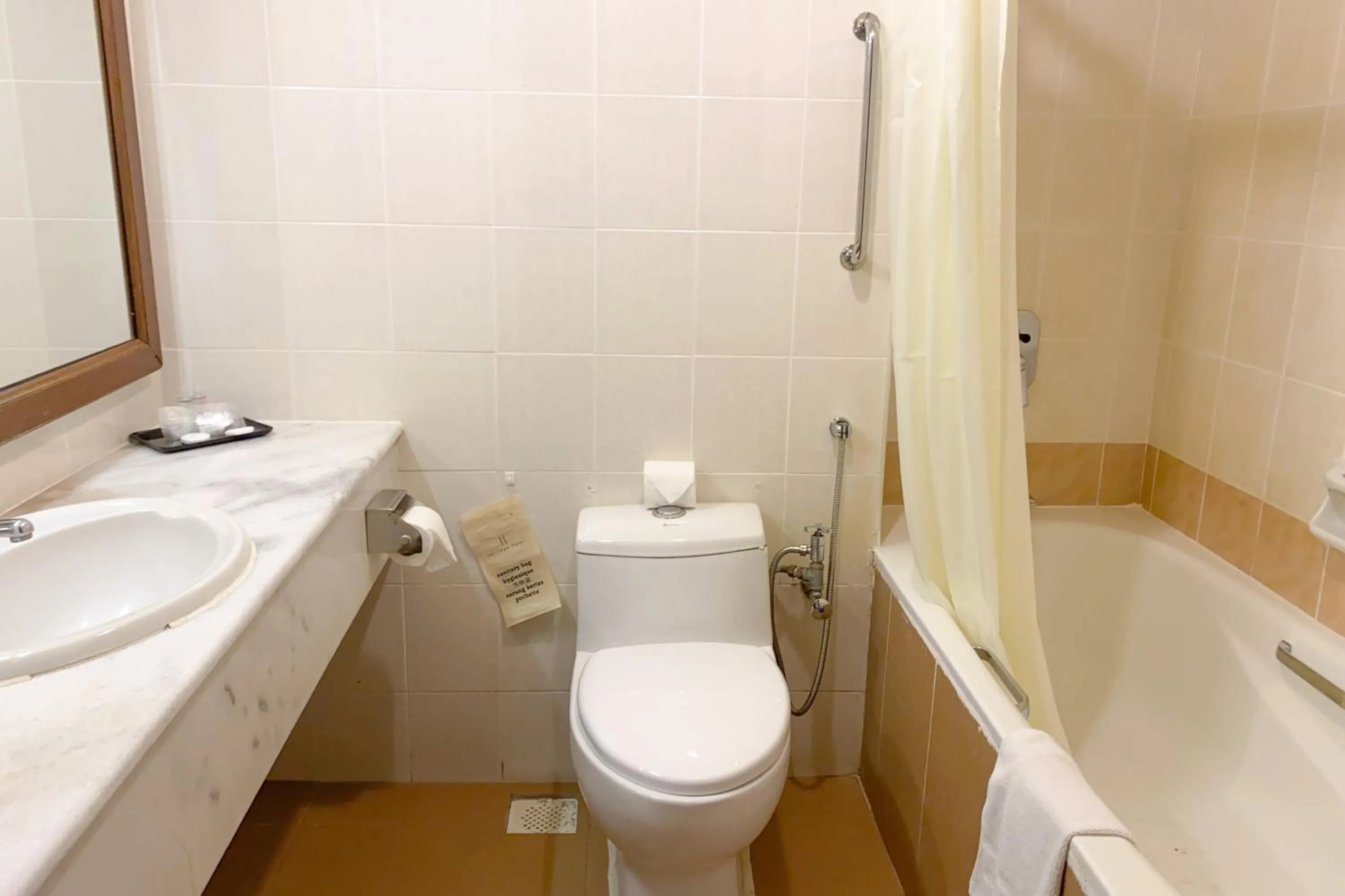 Shower in Heritage Hotel Cameron Highlands