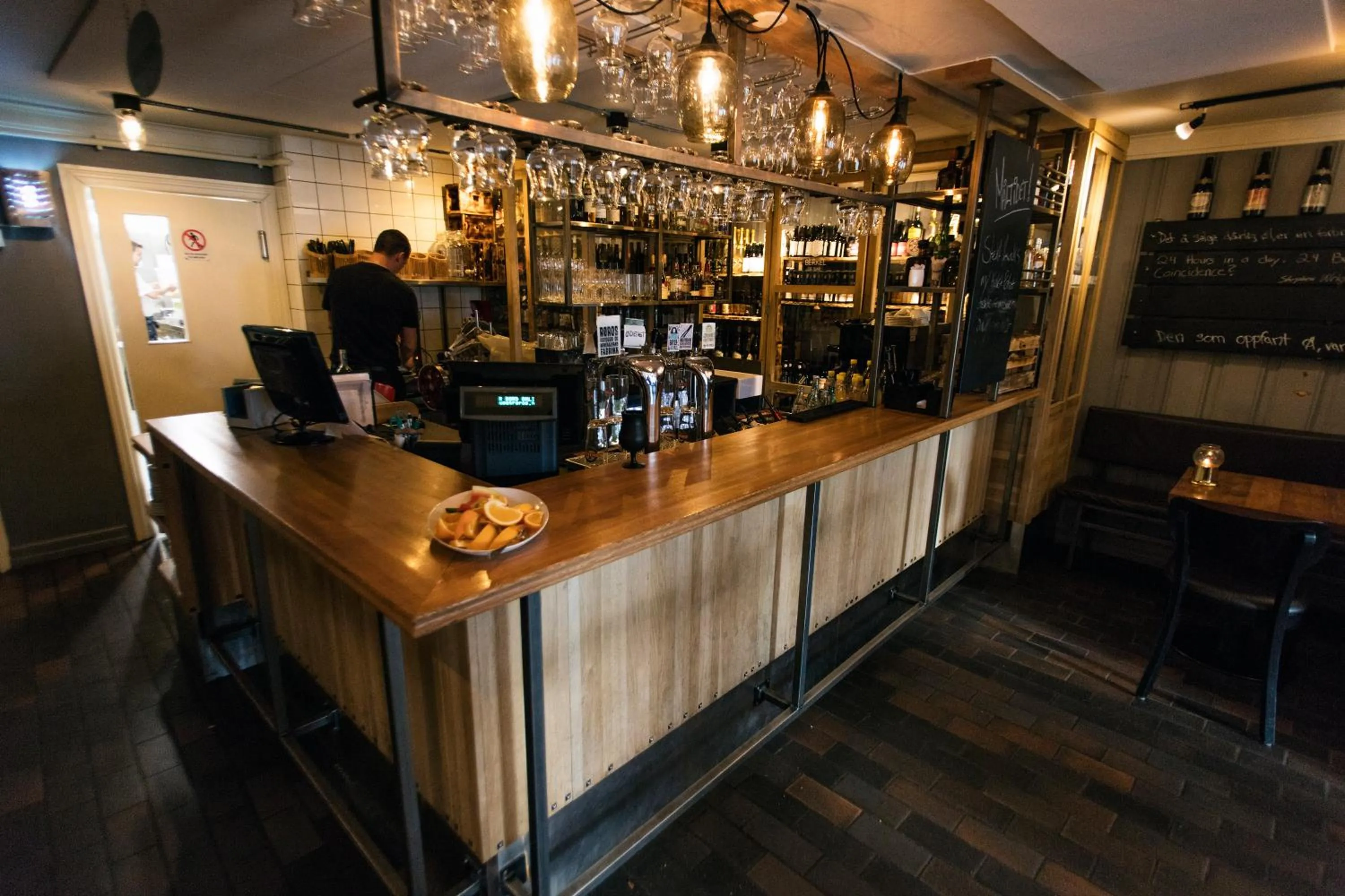 Lounge or bar in Vertshuset Røros