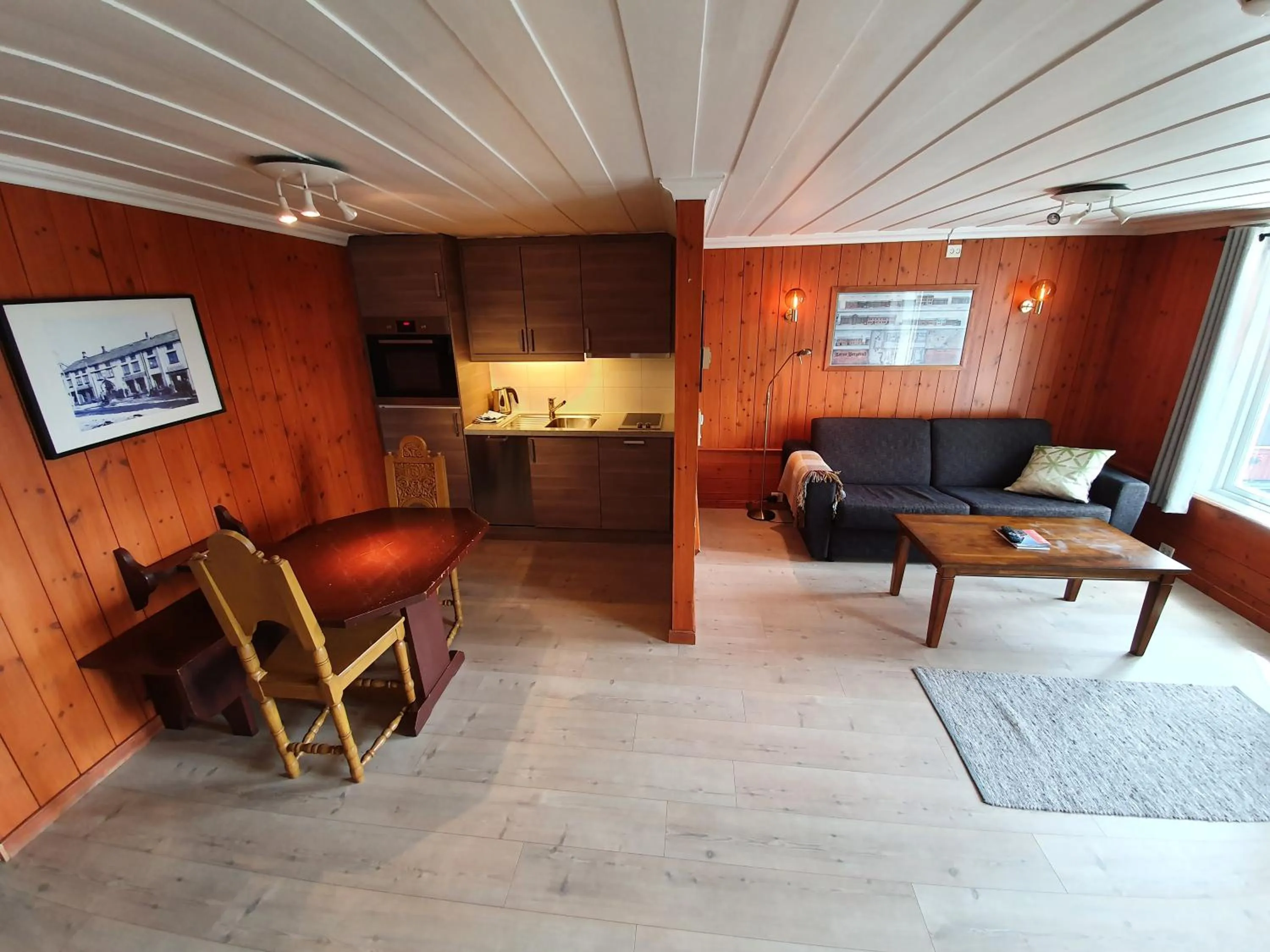 Kitchen or kitchenette in Vertshuset Røros