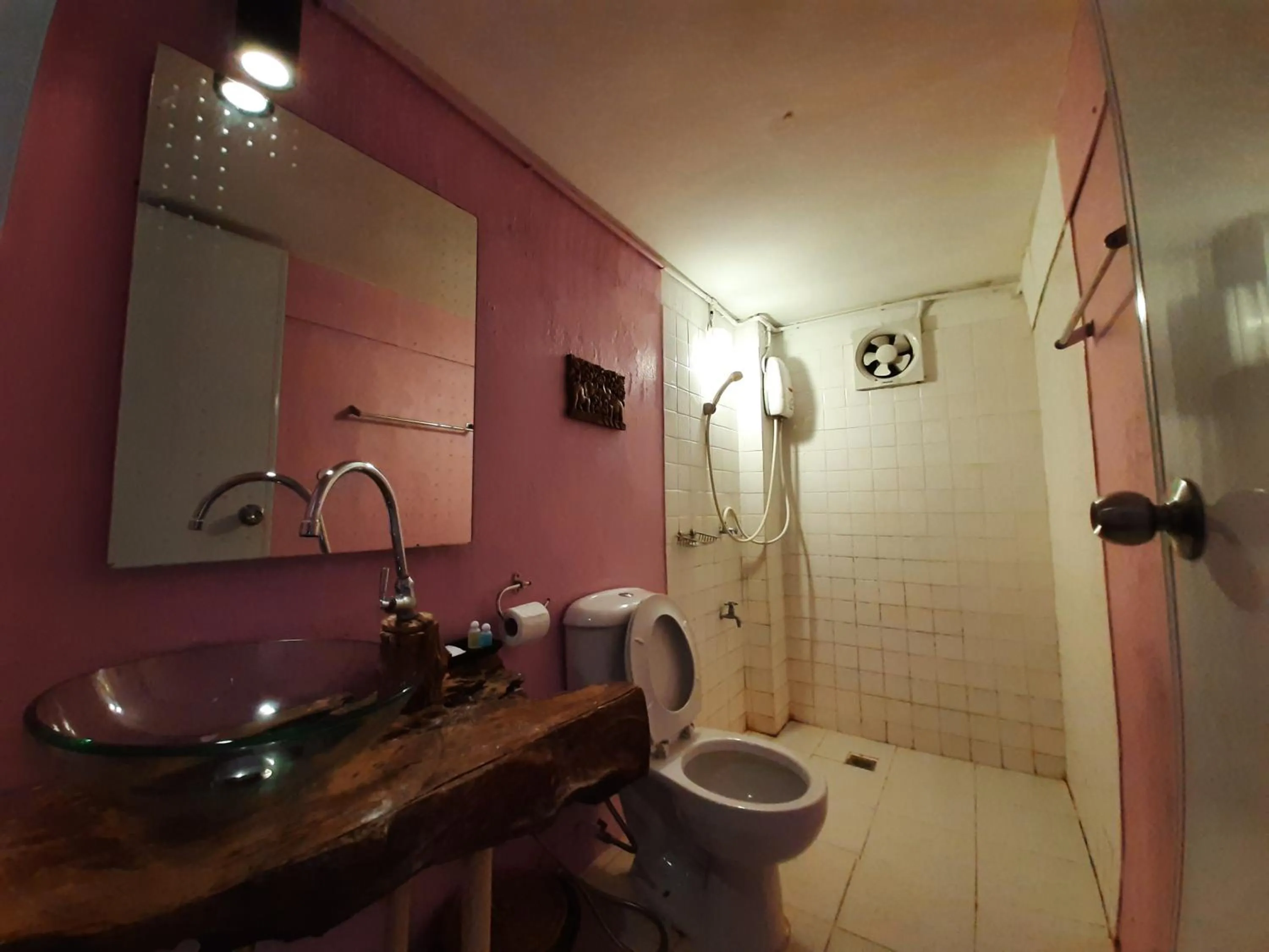 Chasorn Riverside Resort