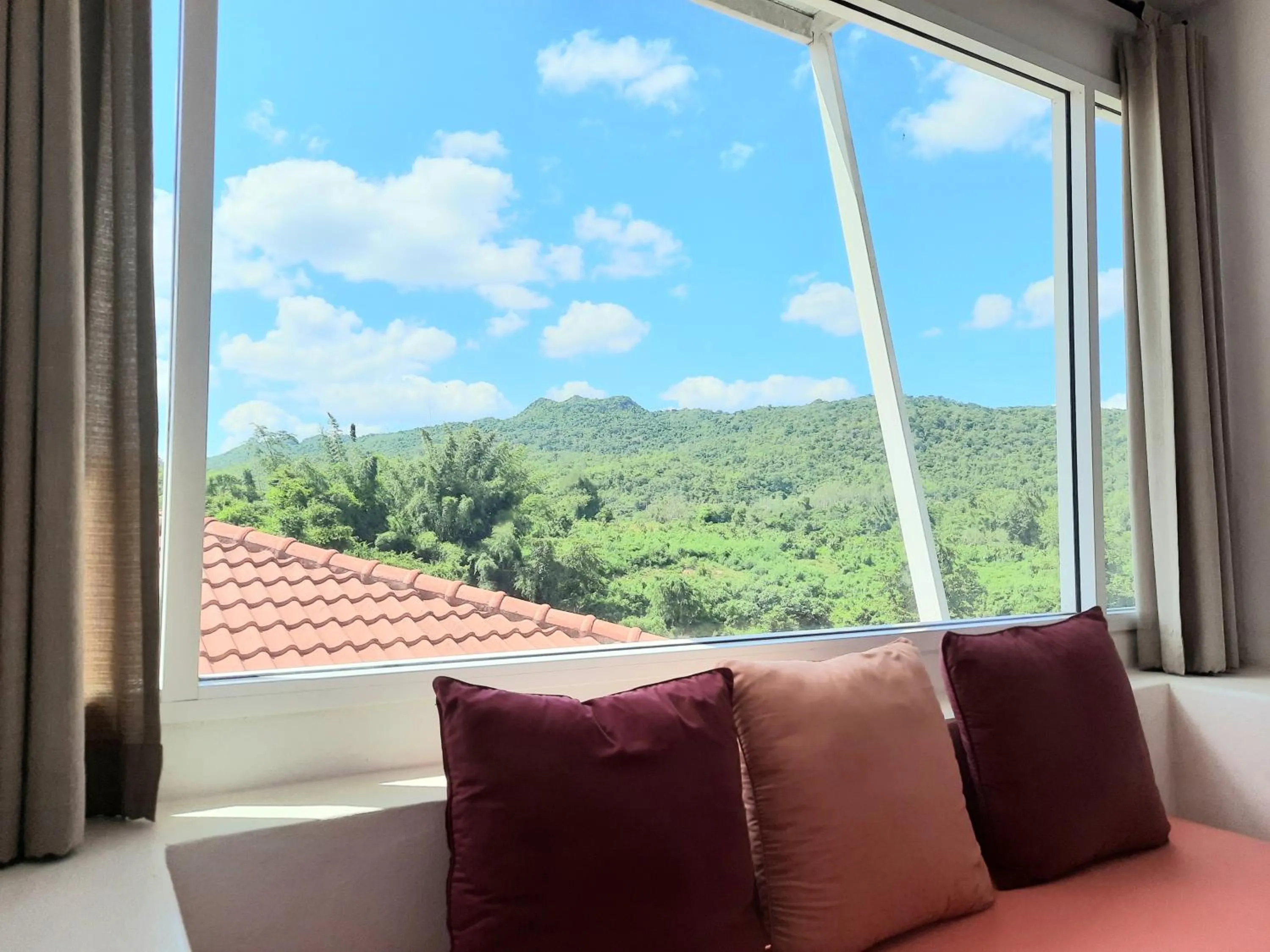 Chasorn Riverside Resort