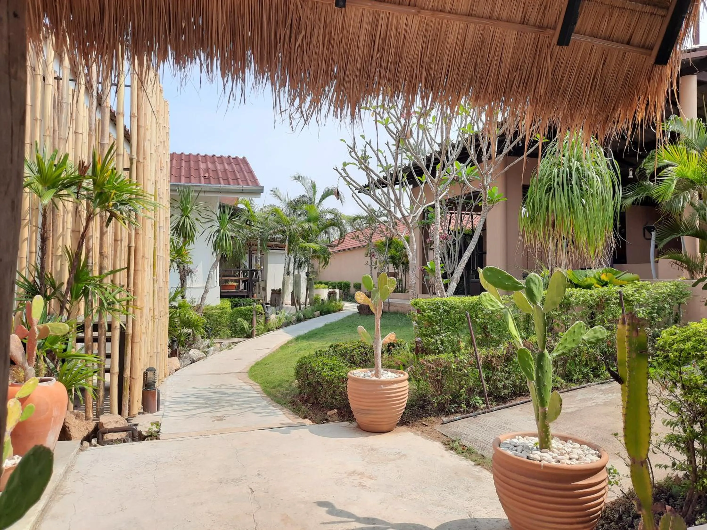 Chasorn Riverside Resort