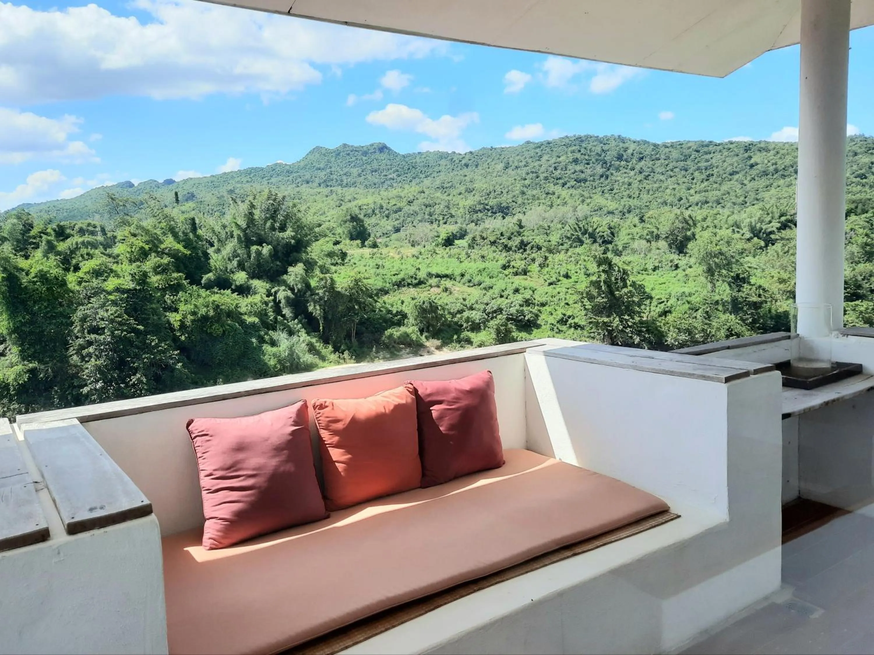 Chasorn Riverside Resort