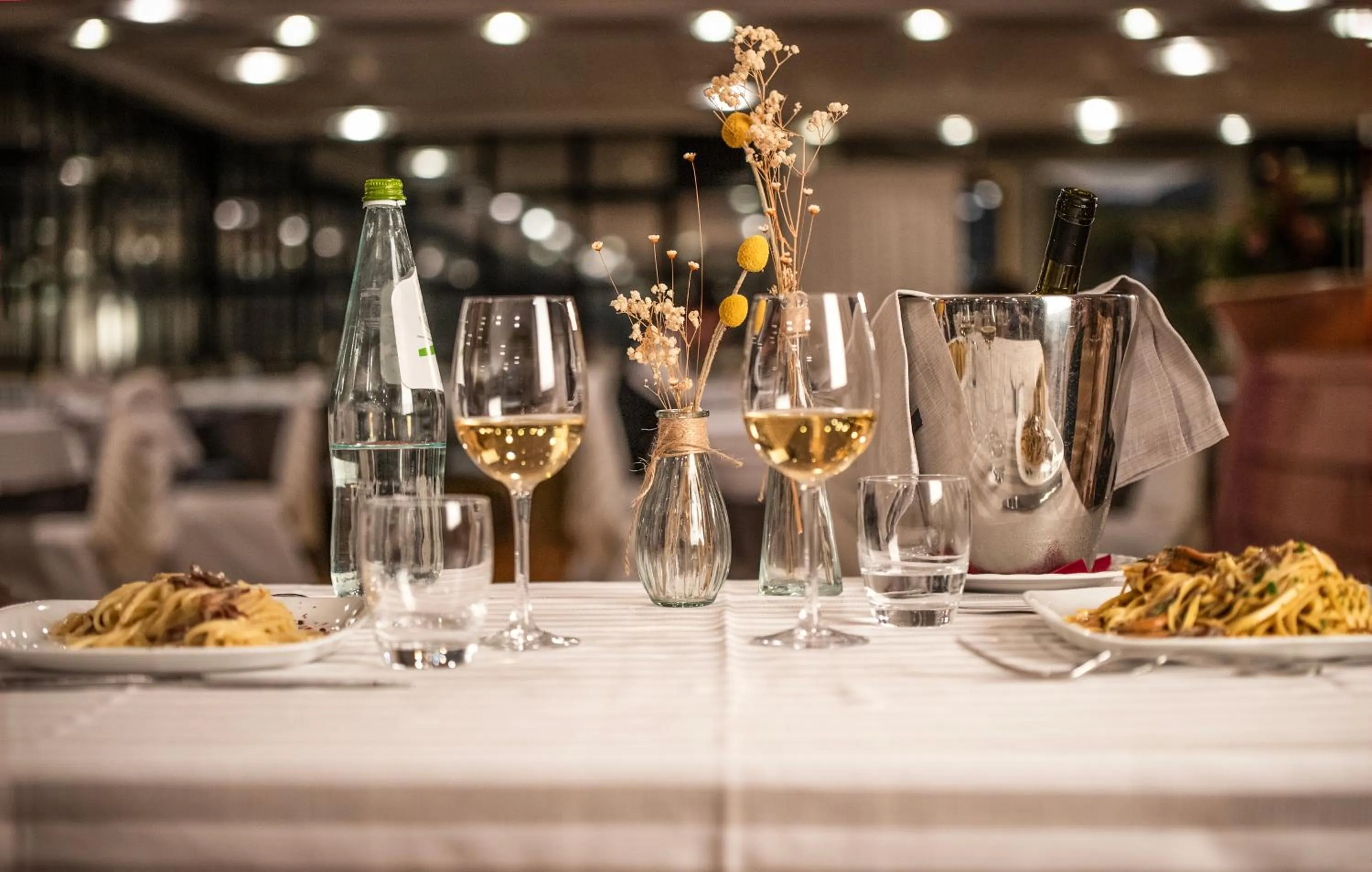 Restaurant/places to eat in Hotel Michelangelo Palace & SPA