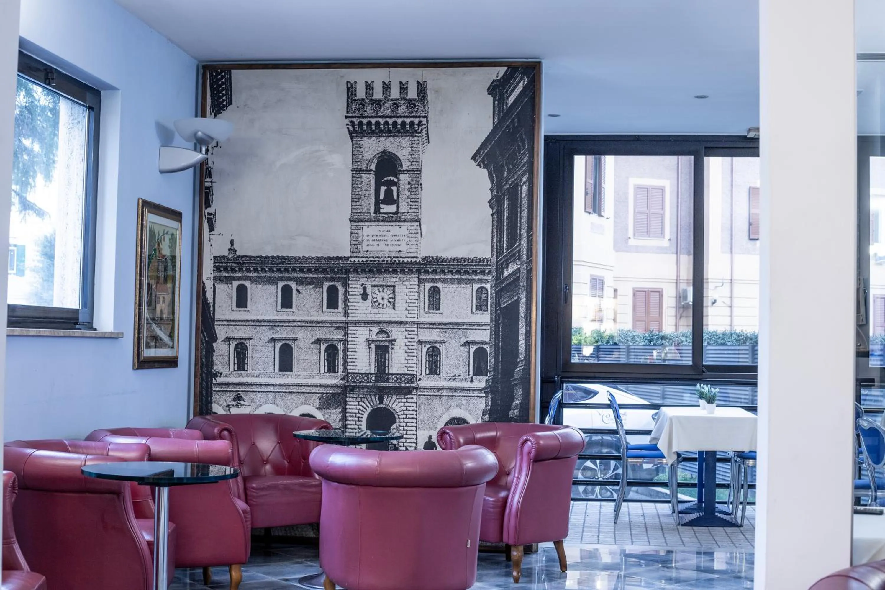 Lounge or bar in Hotel Michelangelo Palace & SPA