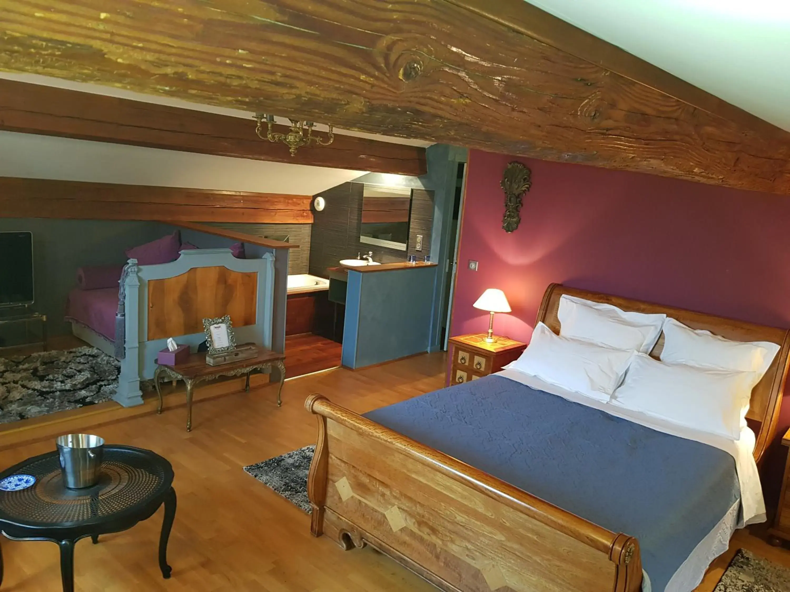 Superior King Room in Villa Limonade, maison d'hotes Superior King Room in Villa Limonade, maison d'hotes