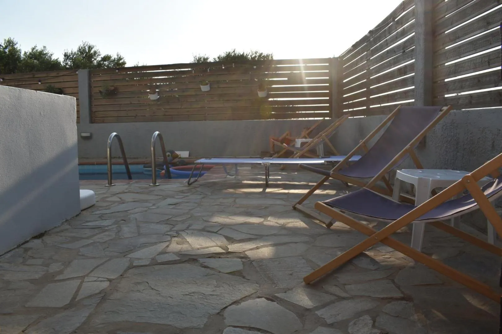 Swimming pool in Ble Island