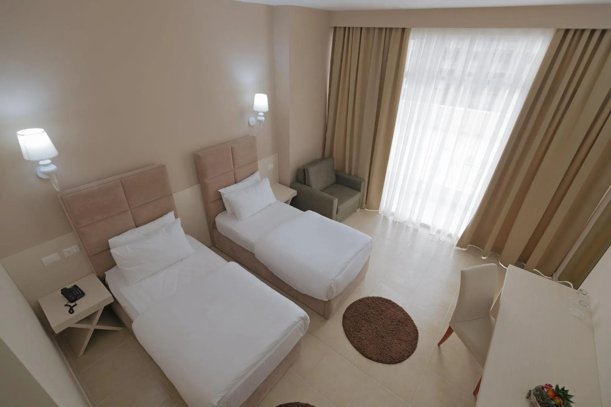 Photo of the whole room in Horizont Hotel