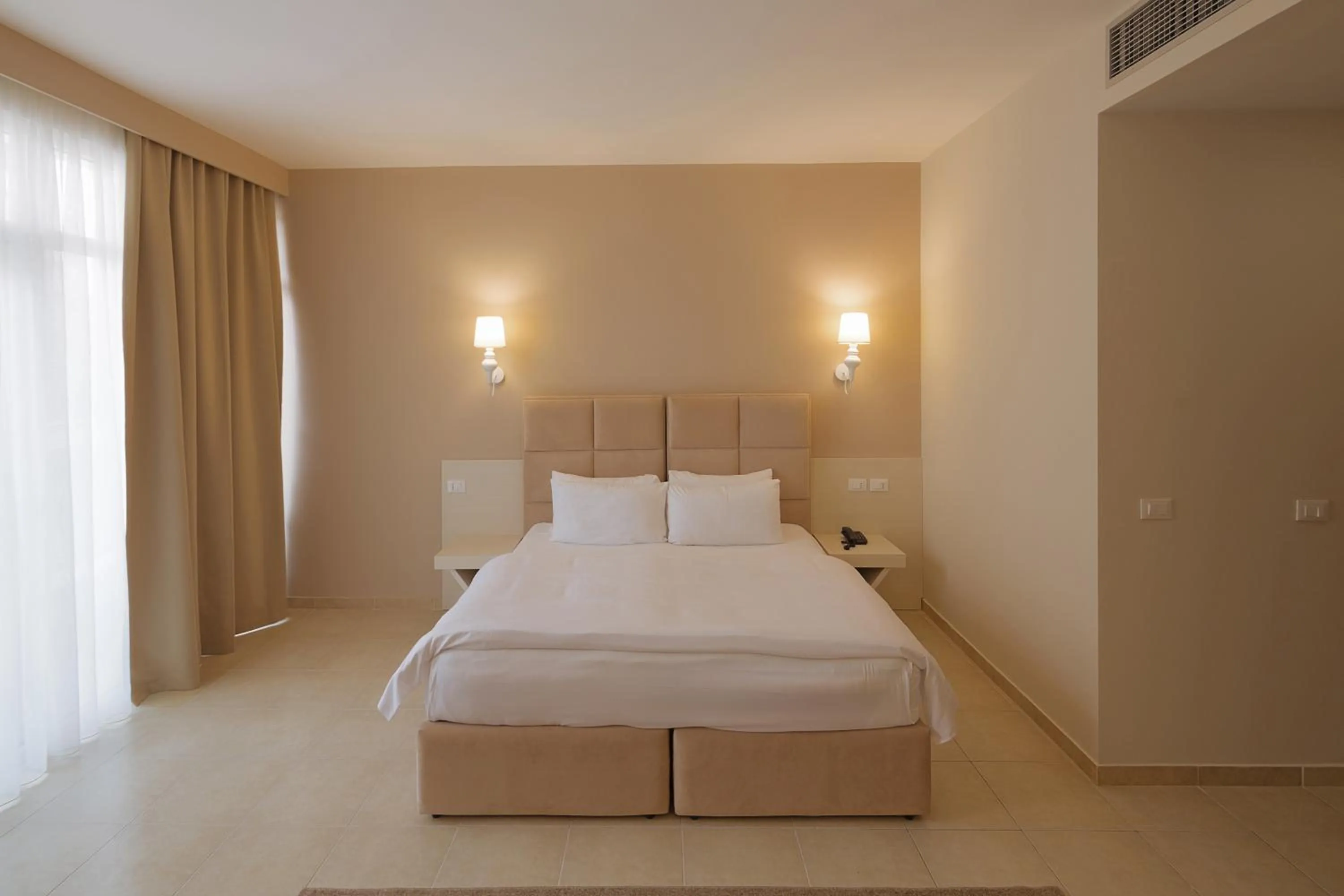 Bed in Horizont Hotel