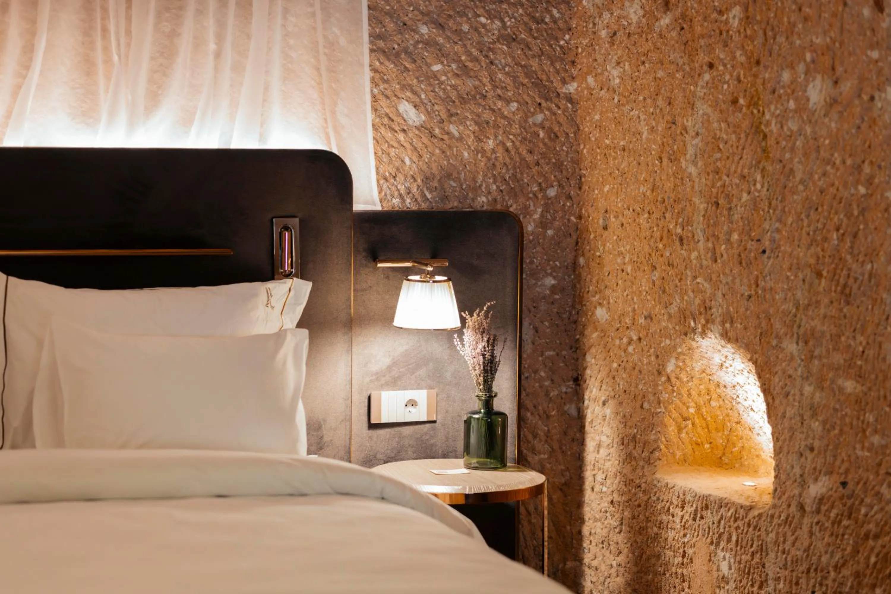 Bed in Avantgarde Refined Caves Of Cappadocia