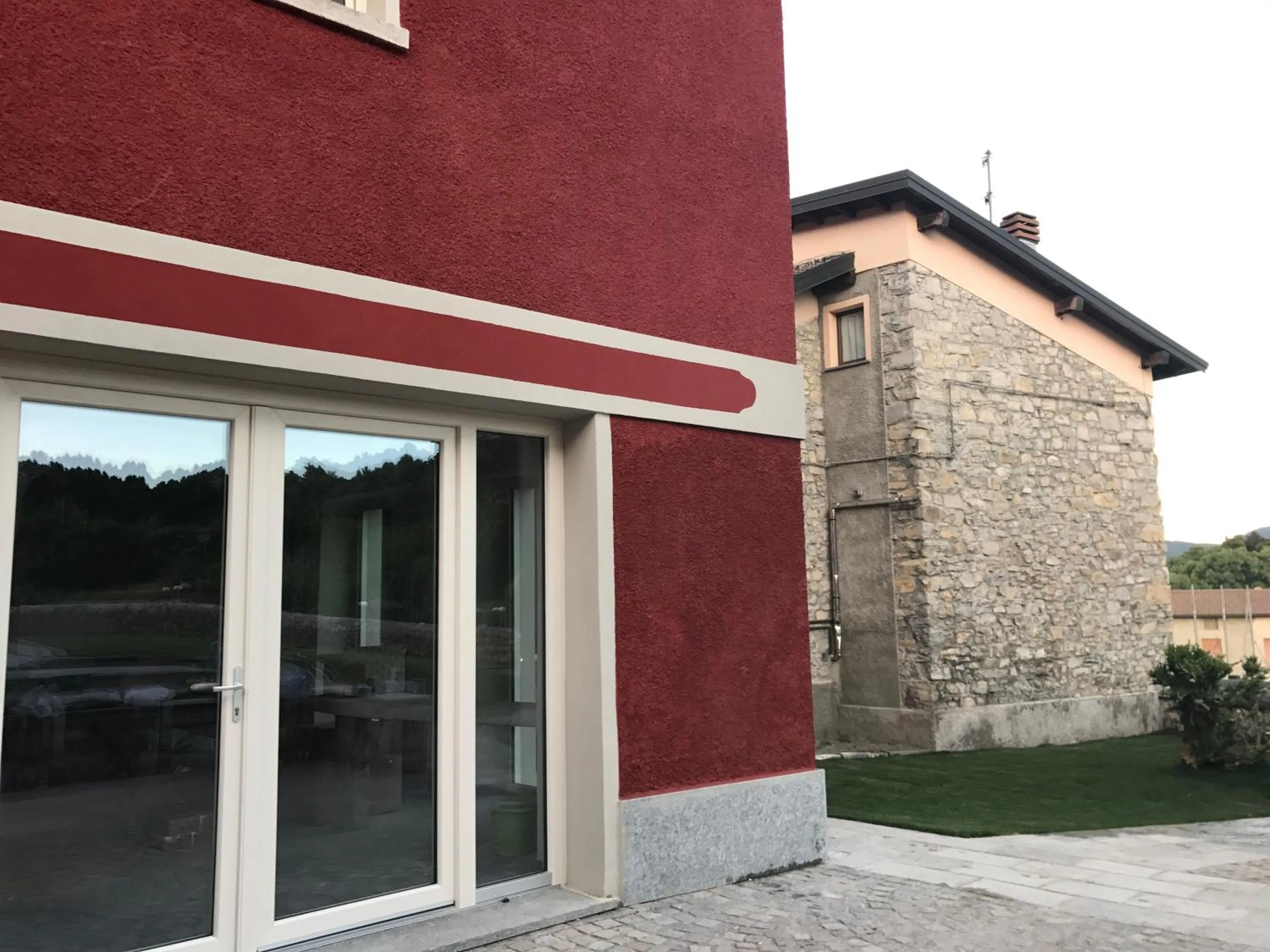 Facade/entrance in Corte di Pellio